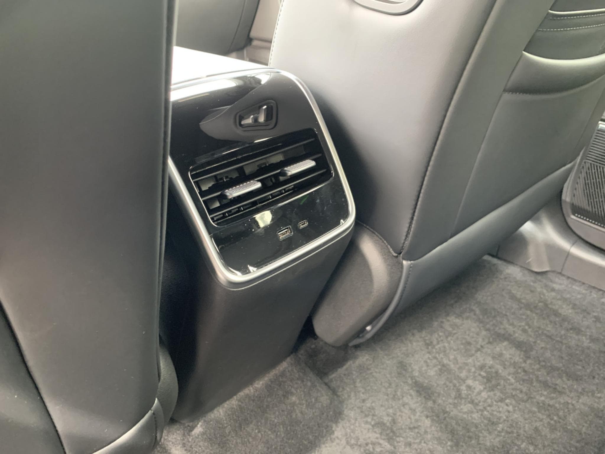 Jaecoo 7 PHEV 1.5 PHEV 279 AUTO Exclusive (2026) - Foto 23