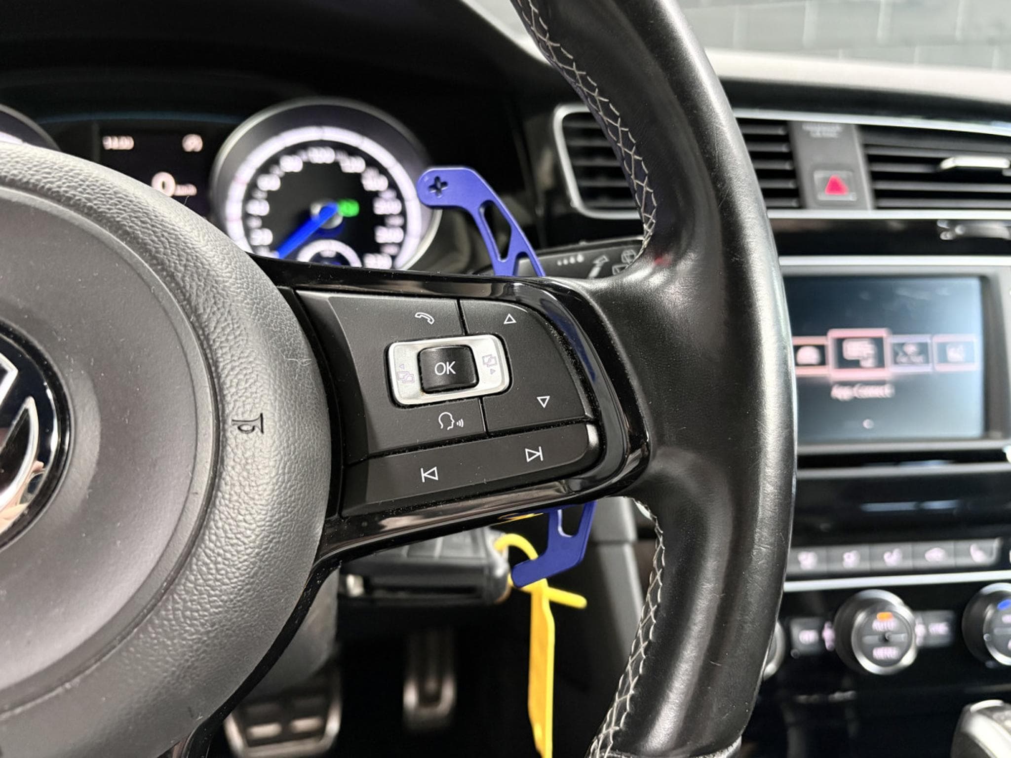VW Golf R R VII 2.0 TSI 300CV 4MOTION *CAM* DYNAUDIO* ACC* (2016) - Photo 12
