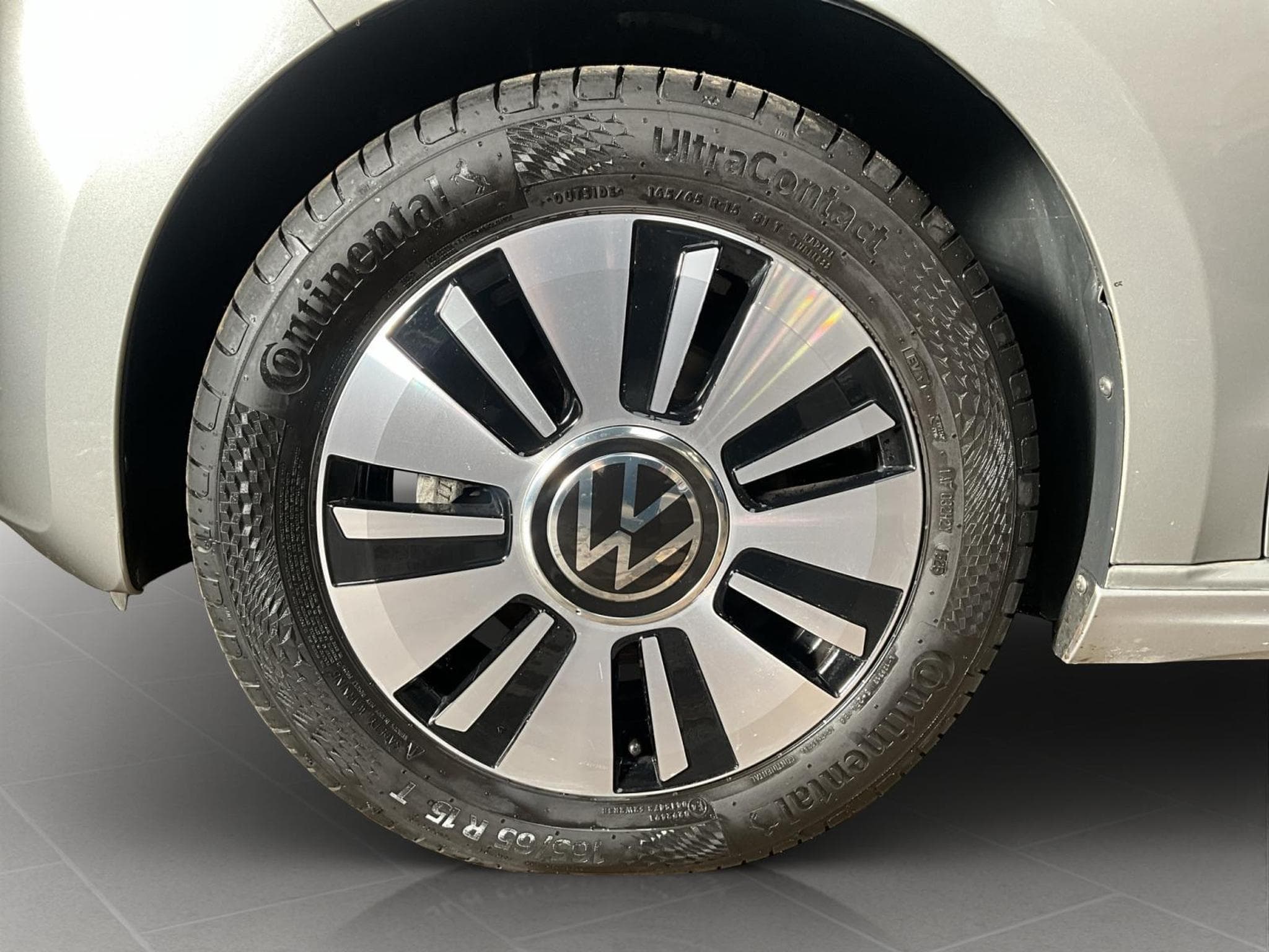 VW UP move+P.Design+P.Ass.+LED (2021) - Photo 8