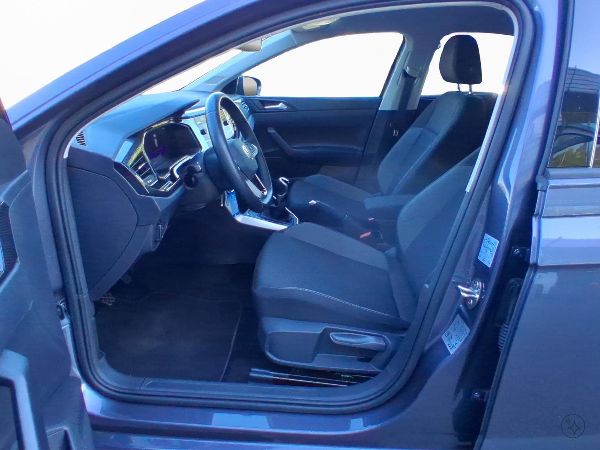 VW Polo Life+BVM+IQ-Drive+Park&Comfort+Light-Ass (2025) - Photo 9
