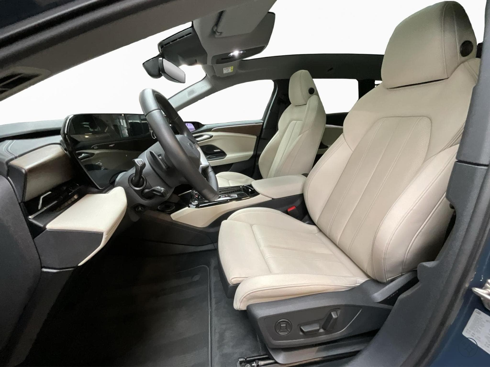 Audi A6 e-tron Avant+Quattro+S-Line+P.Premium+Tech-Pro+Luftfederfahrwerk (2025) - Photo 9