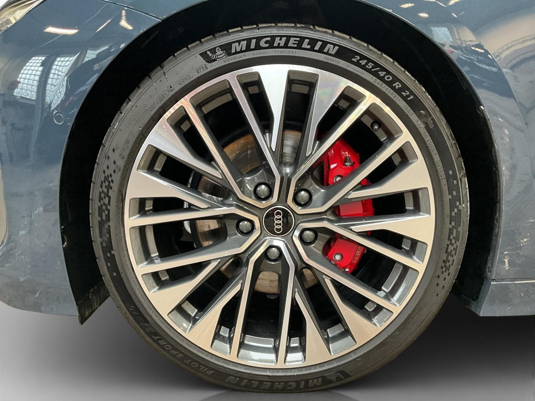 Audi A6 e-tron Avant+Quattro+S-Line+P.Premium+Tech-Pro+Luftfederfahrwerk (2025) - Photo 8