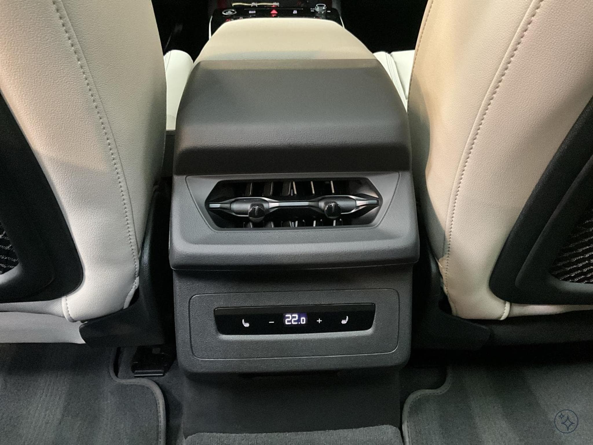 Audi A6 e-tron Avant+Quattro+S-Line+P.Premium+Tech-Pro+Luftfederfahrwerk (2025) - Photo 17