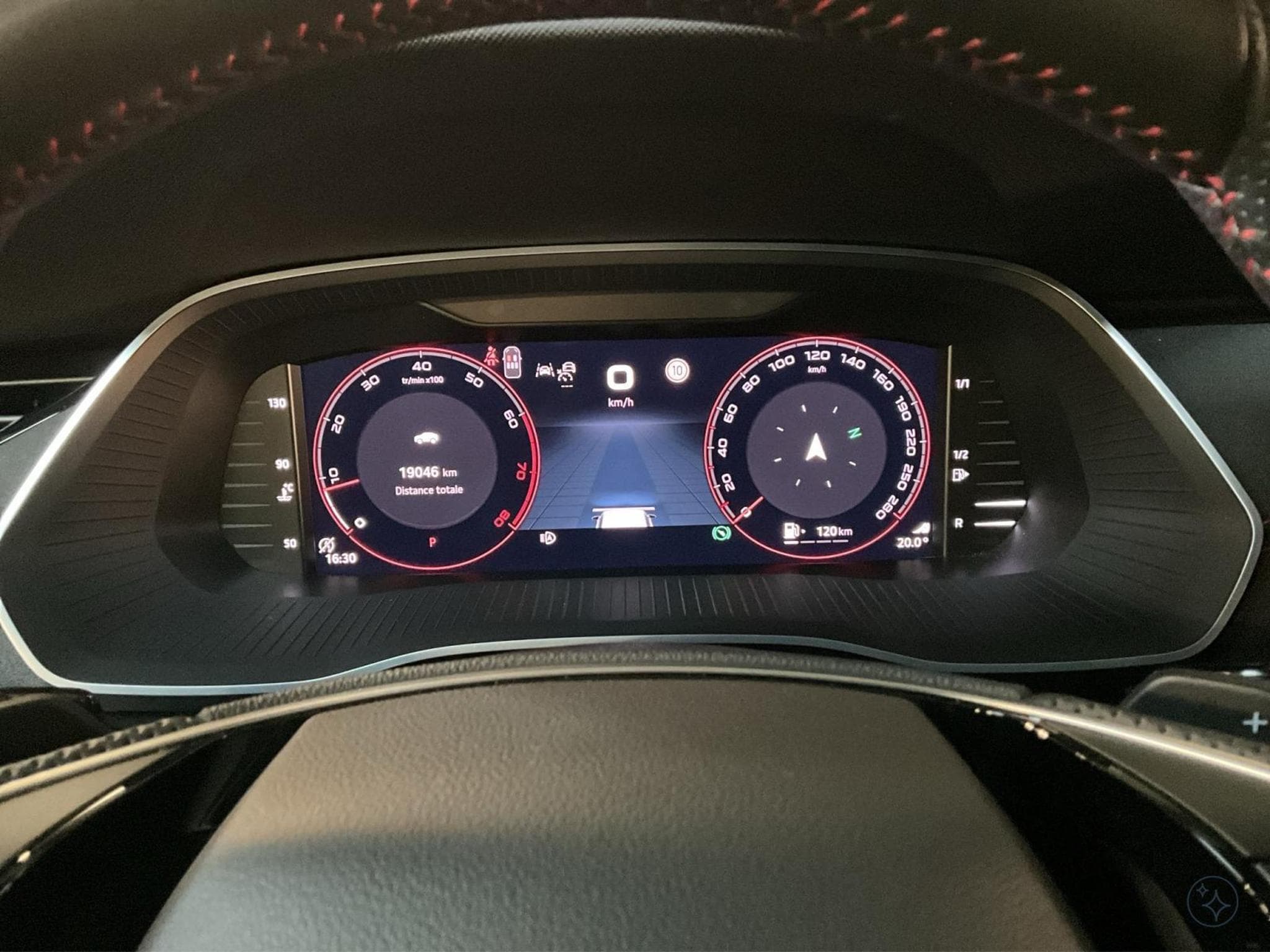 Skoda Octavia RS+DSG+LED+Navi+RearView (2025) - Photo 11