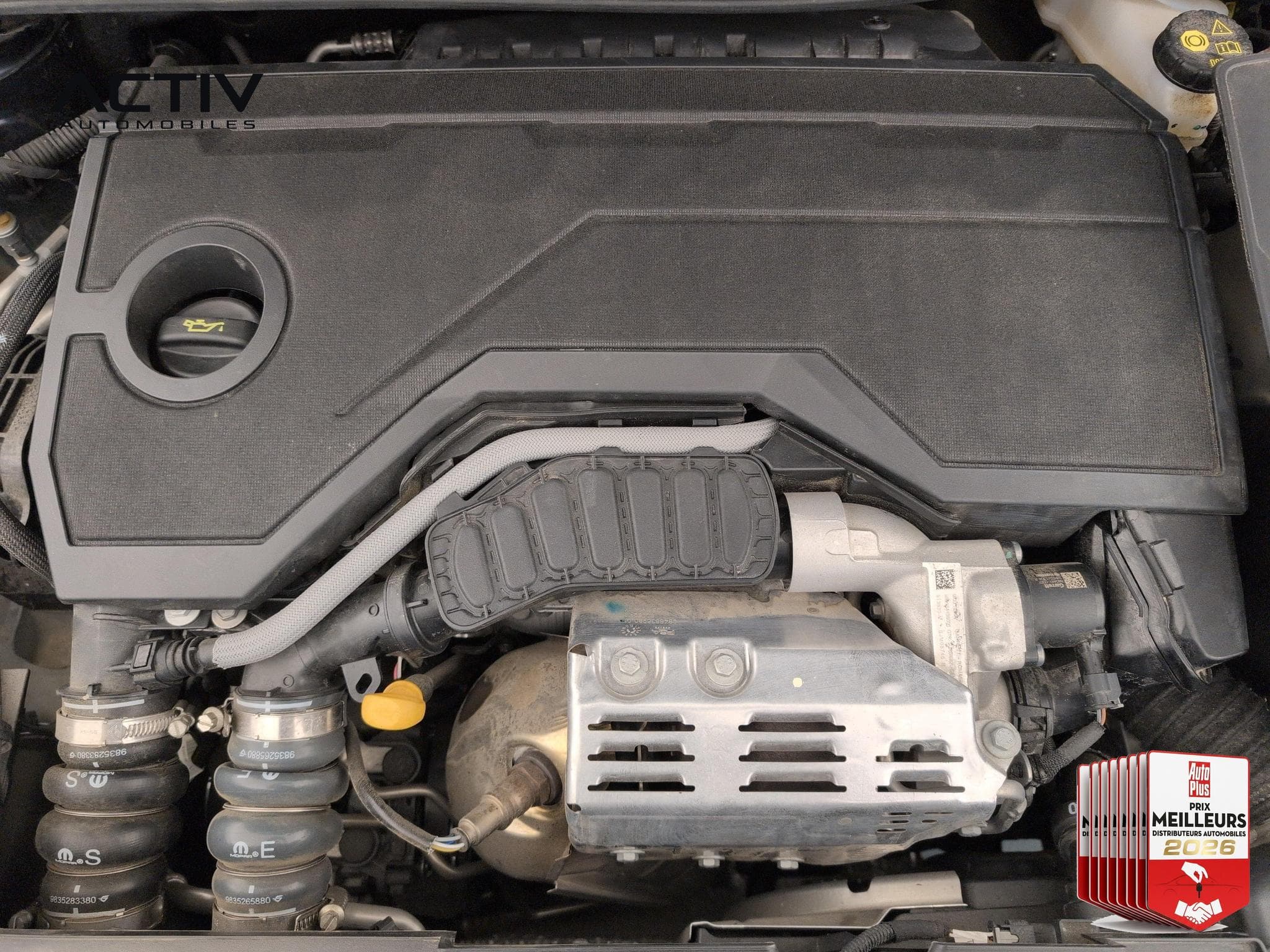 Citroën C4 Hybride 145 ch e-DCS6 Plus (2025) - Photo 21