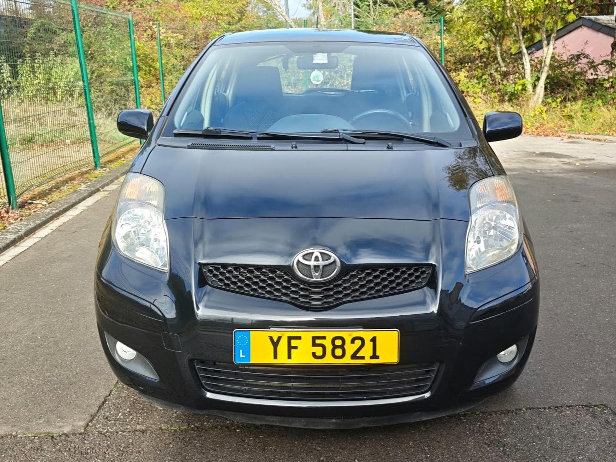 Toyota Yaris Berline (2011) - Foto 2