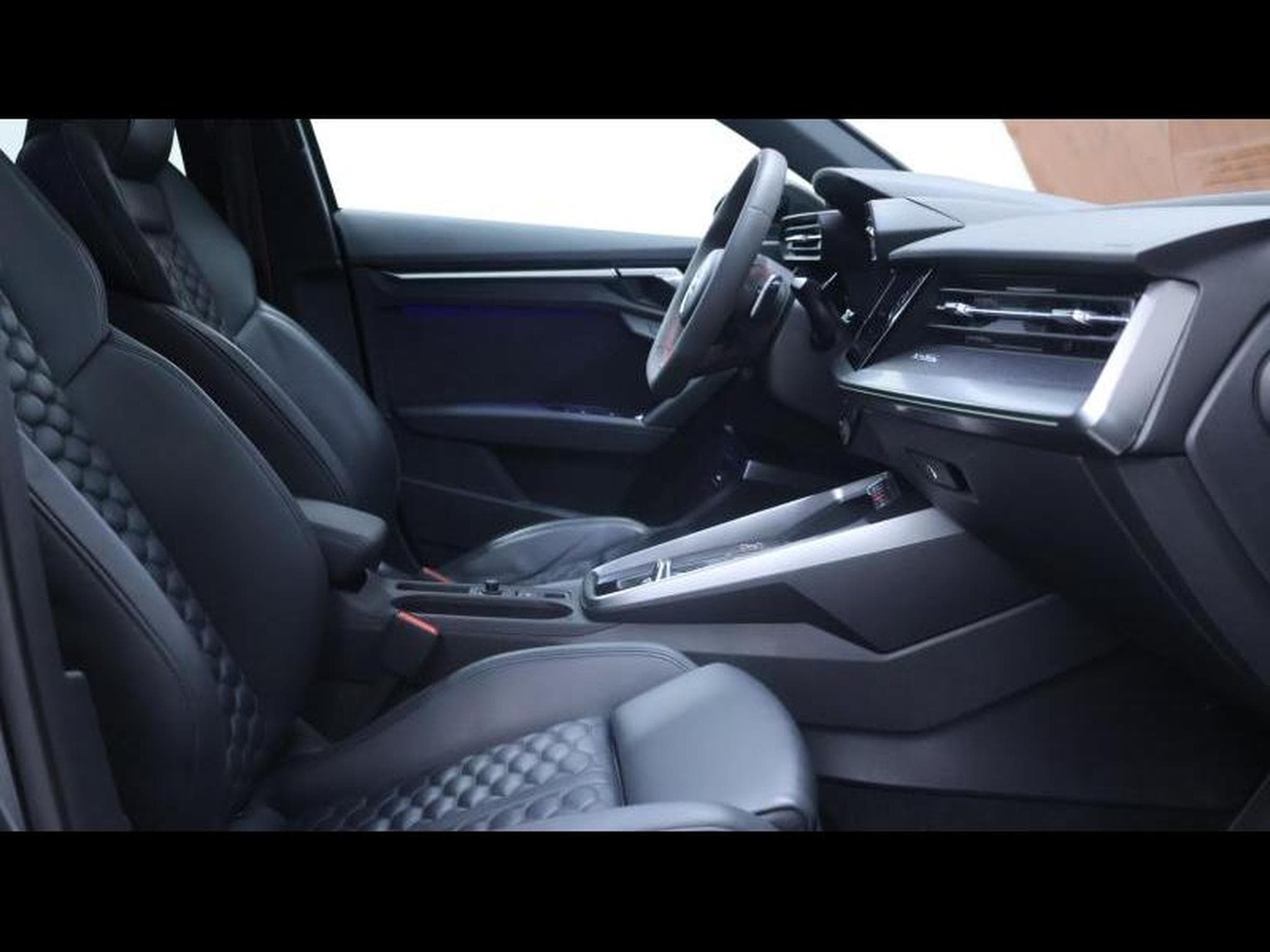 Audi RS3 Sportback 2.5 TFSI 400 stronic 7 (2022) - Photo 14