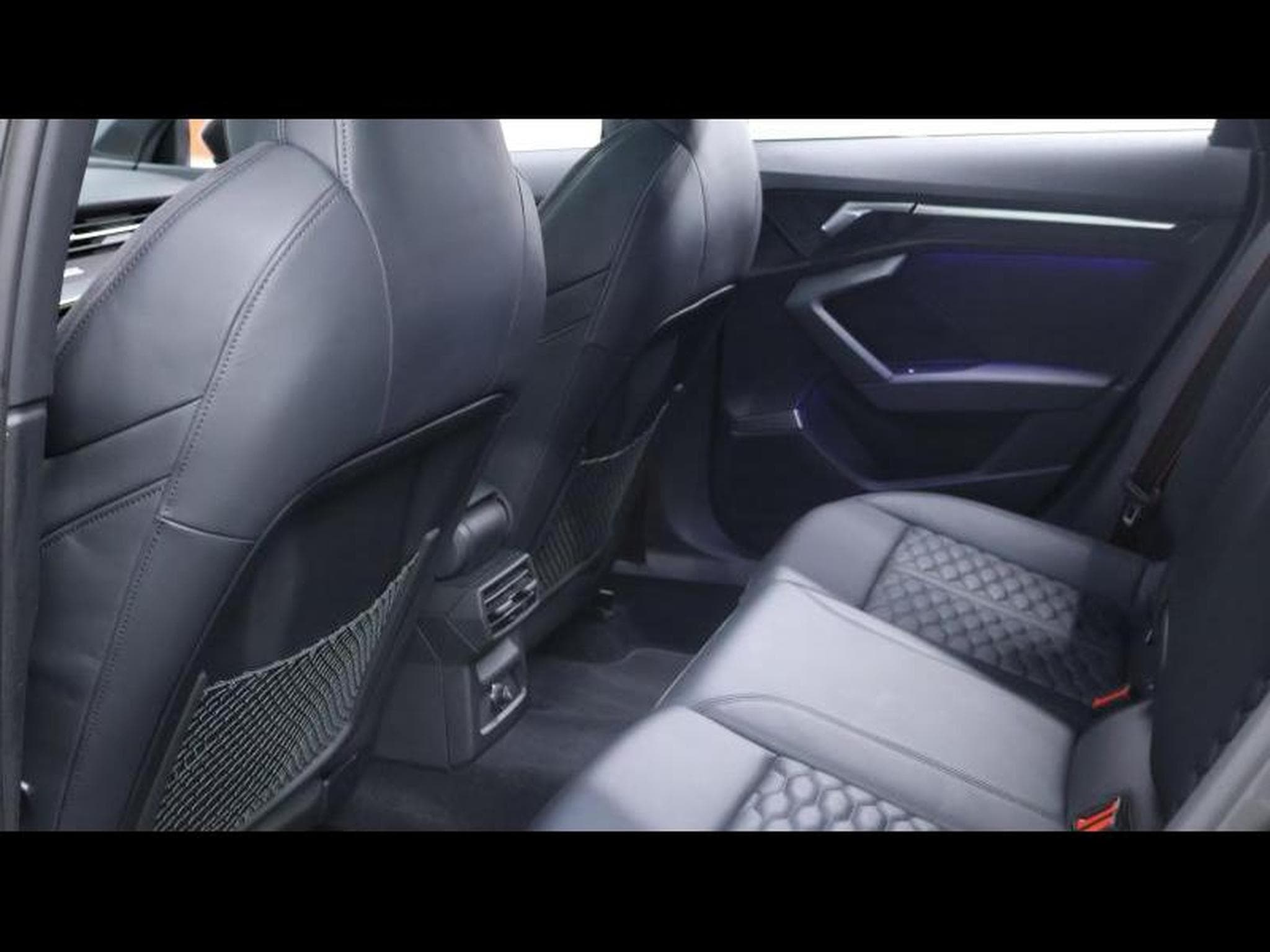 Audi RS3 Sportback 2.5 TFSI 400 stronic 7 (2022) - Photo 20