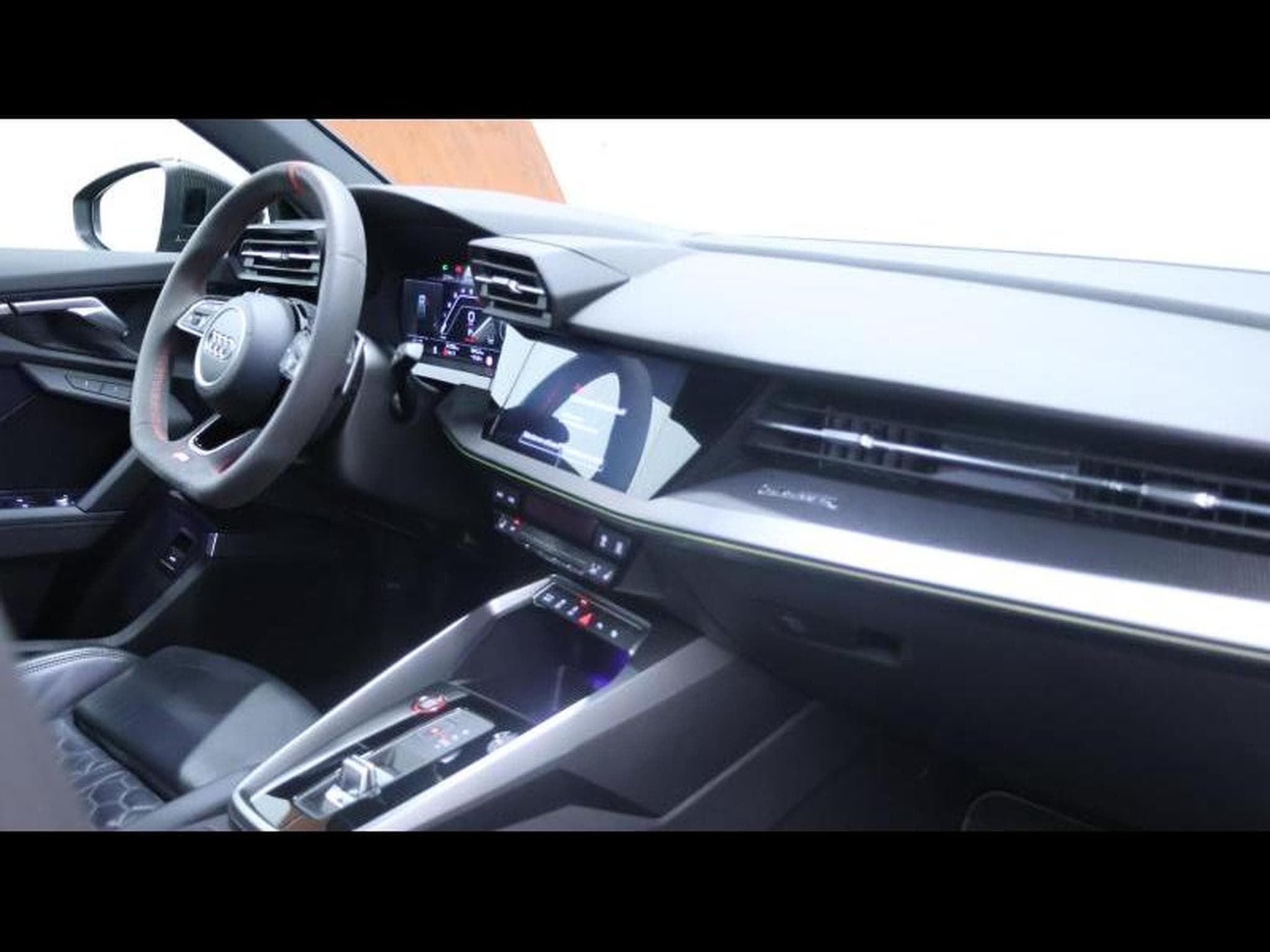 Audi RS3 Sportback 2.5 TFSI 400 stronic 7 (2022) - Photo 24