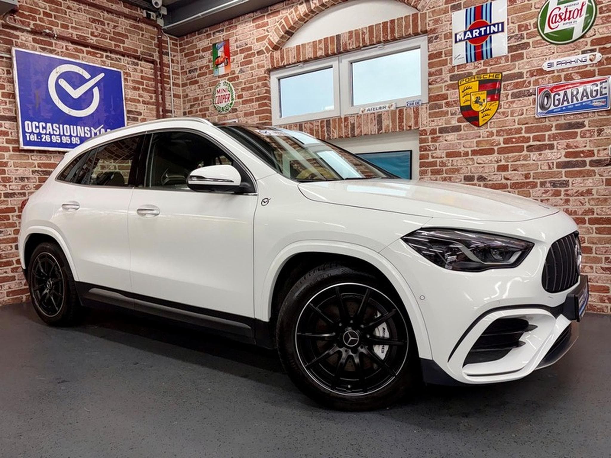 Mercedes GLA 35 AMG GLA 35 AMG 2.0 306cv Auto 4x4 AttRem/ToitO+P (2024) - Photo 1