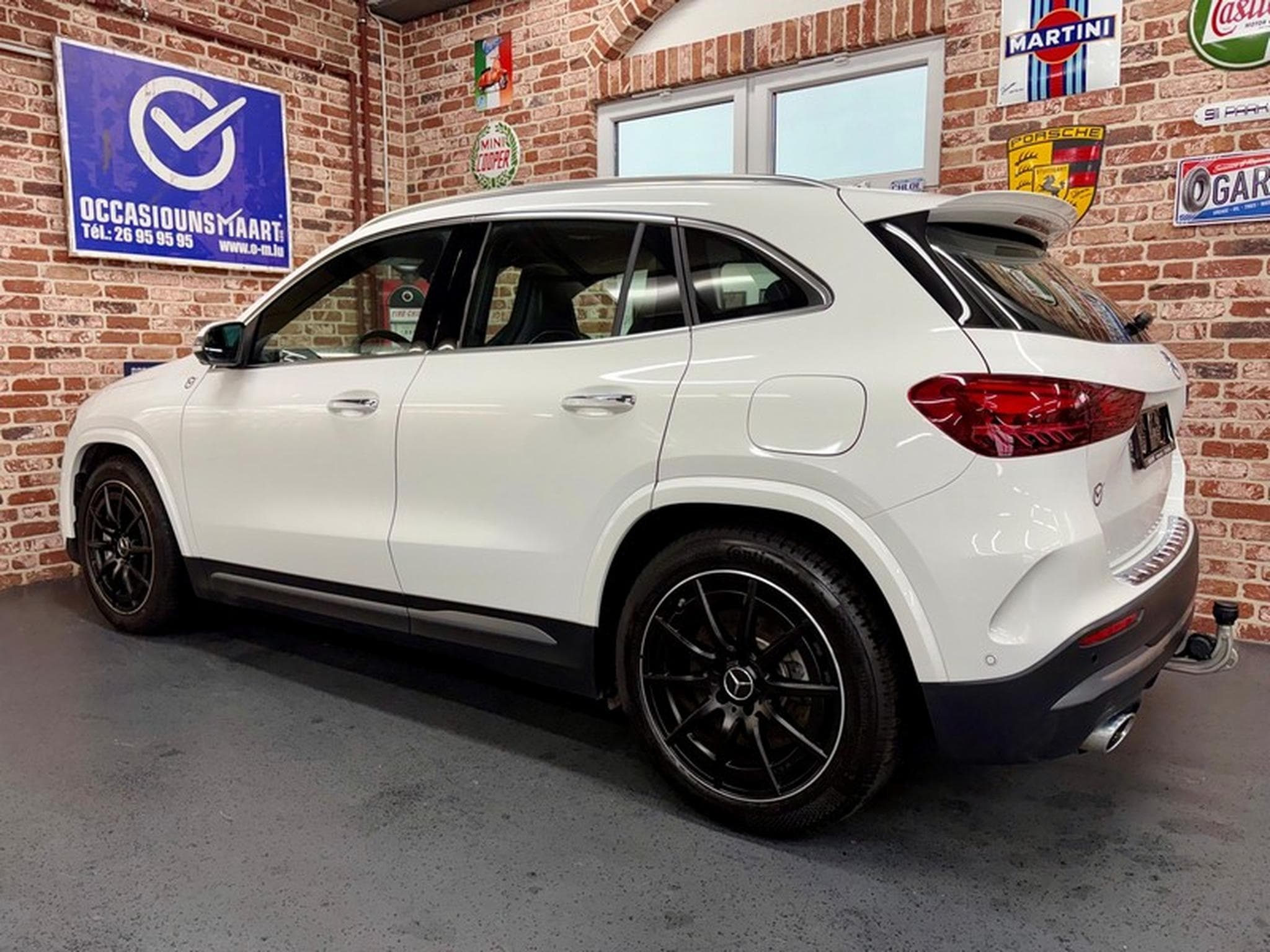 Mercedes GLA 35 AMG GLA 35 AMG 2.0 306cv Auto 4x4 AttRem/ToitO+P (2024) - Photo 2