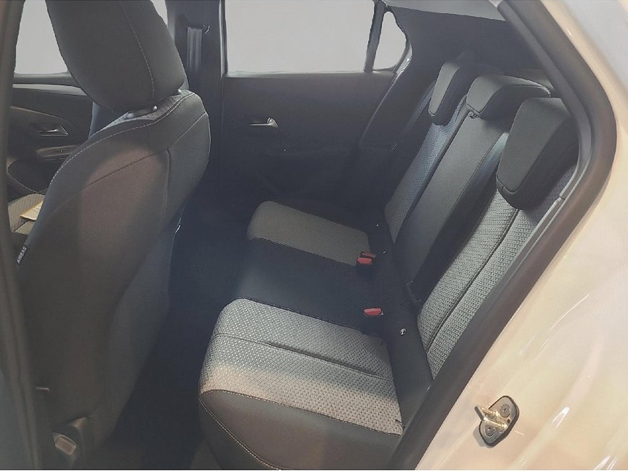 Opel Corsa (2026) - Foto 6