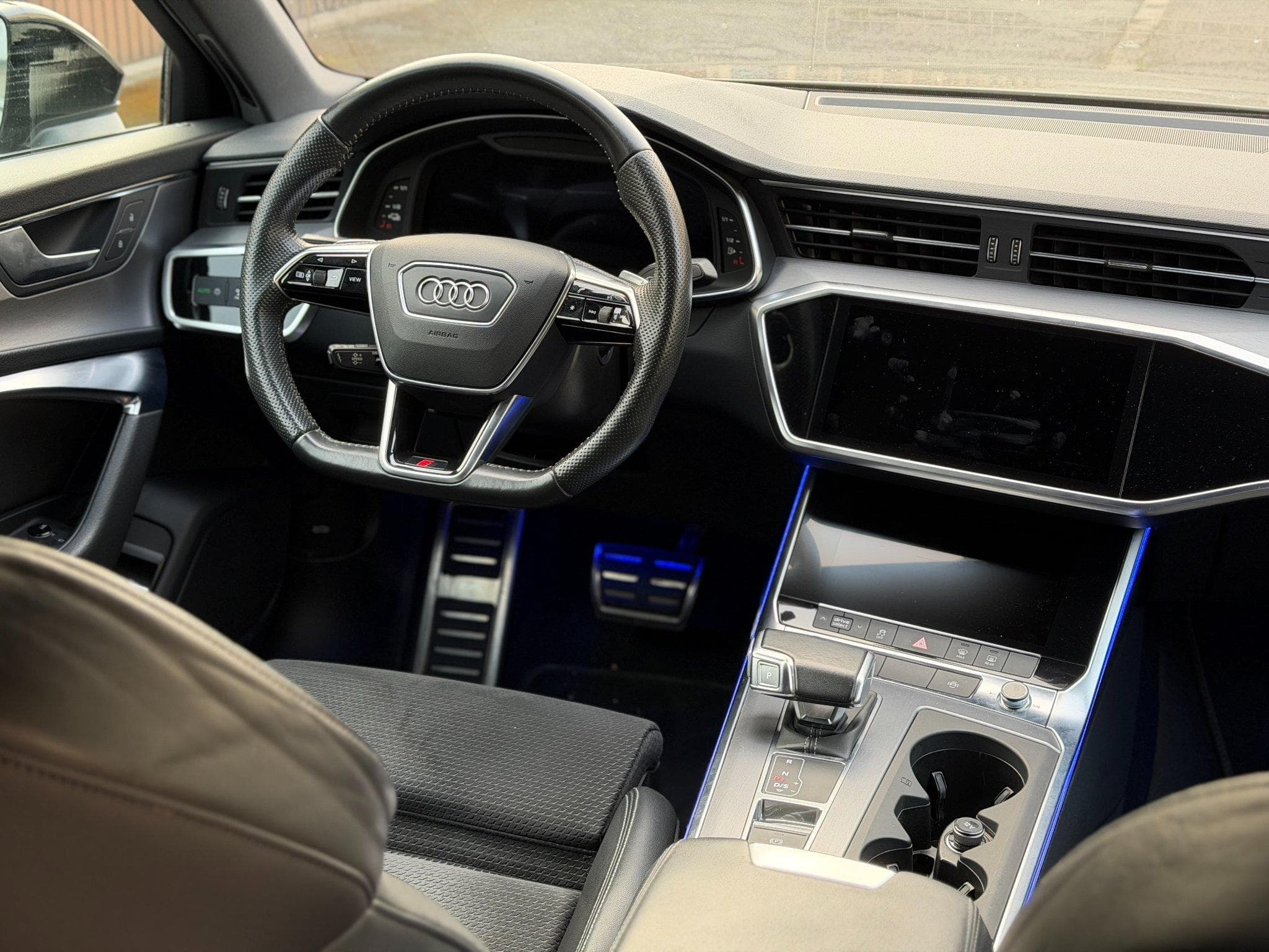 Audi A6 55 TFSI e quattro S tronic S-line (2020) - Foto 12
