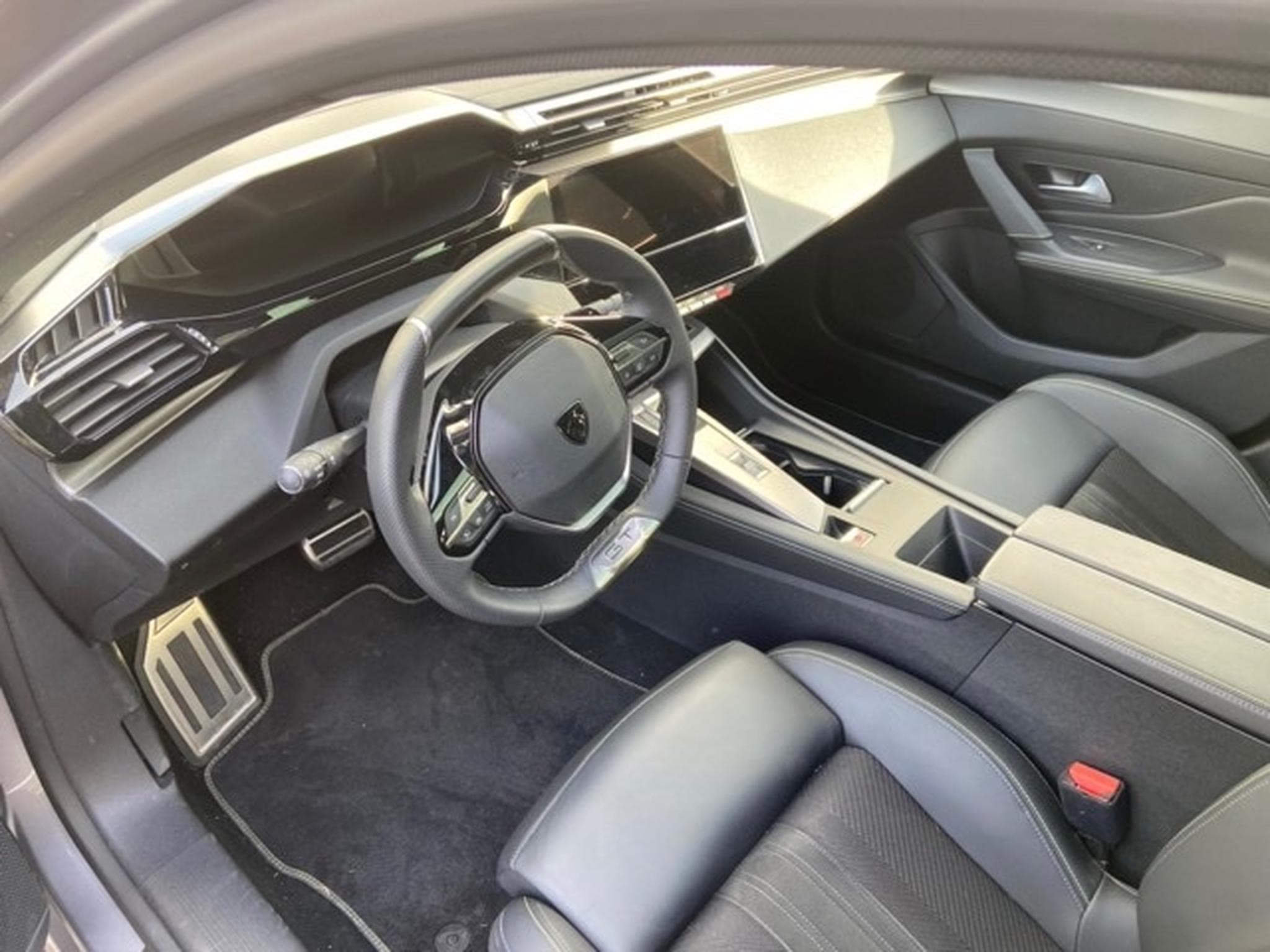 Peugeot 308 308 GT PACK (2023) - Photo 8