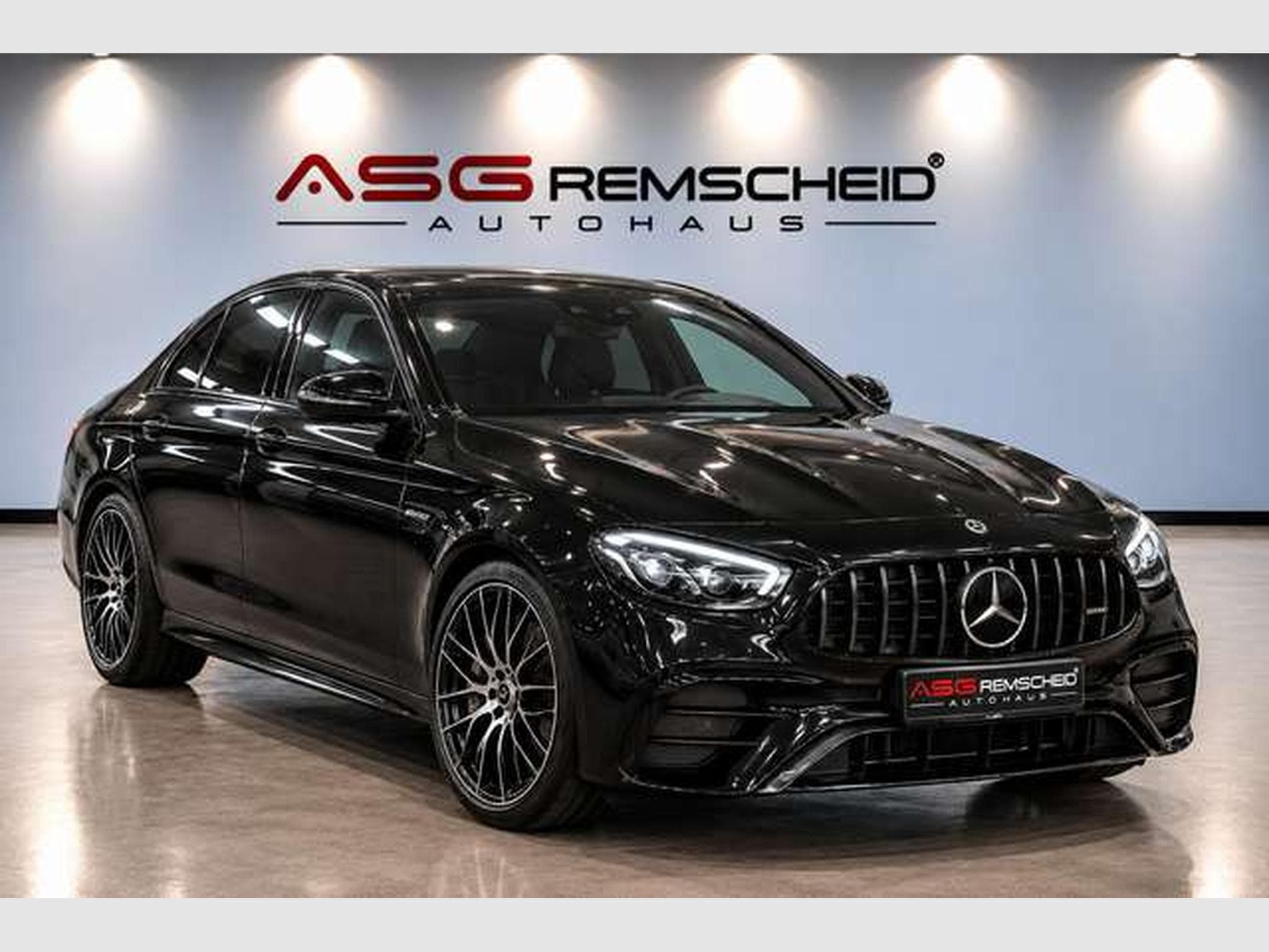 Mercedes E 53 AMG 4M+ Limousine *20 *Perf-AGA*Pano*Night (2022) - Photo 1