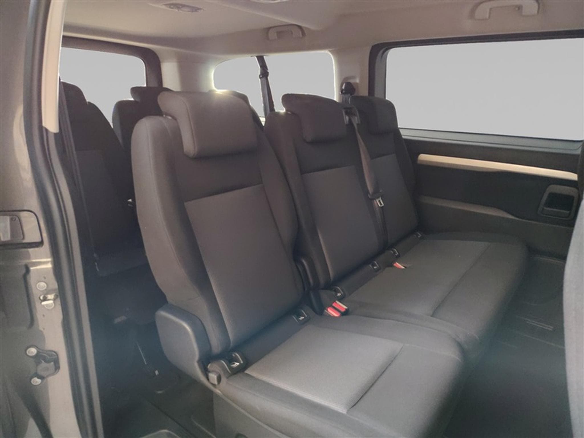 Toyota Proace 2.0 D 144 CV Long .Shuttle  9PL (2022) - Foto 14