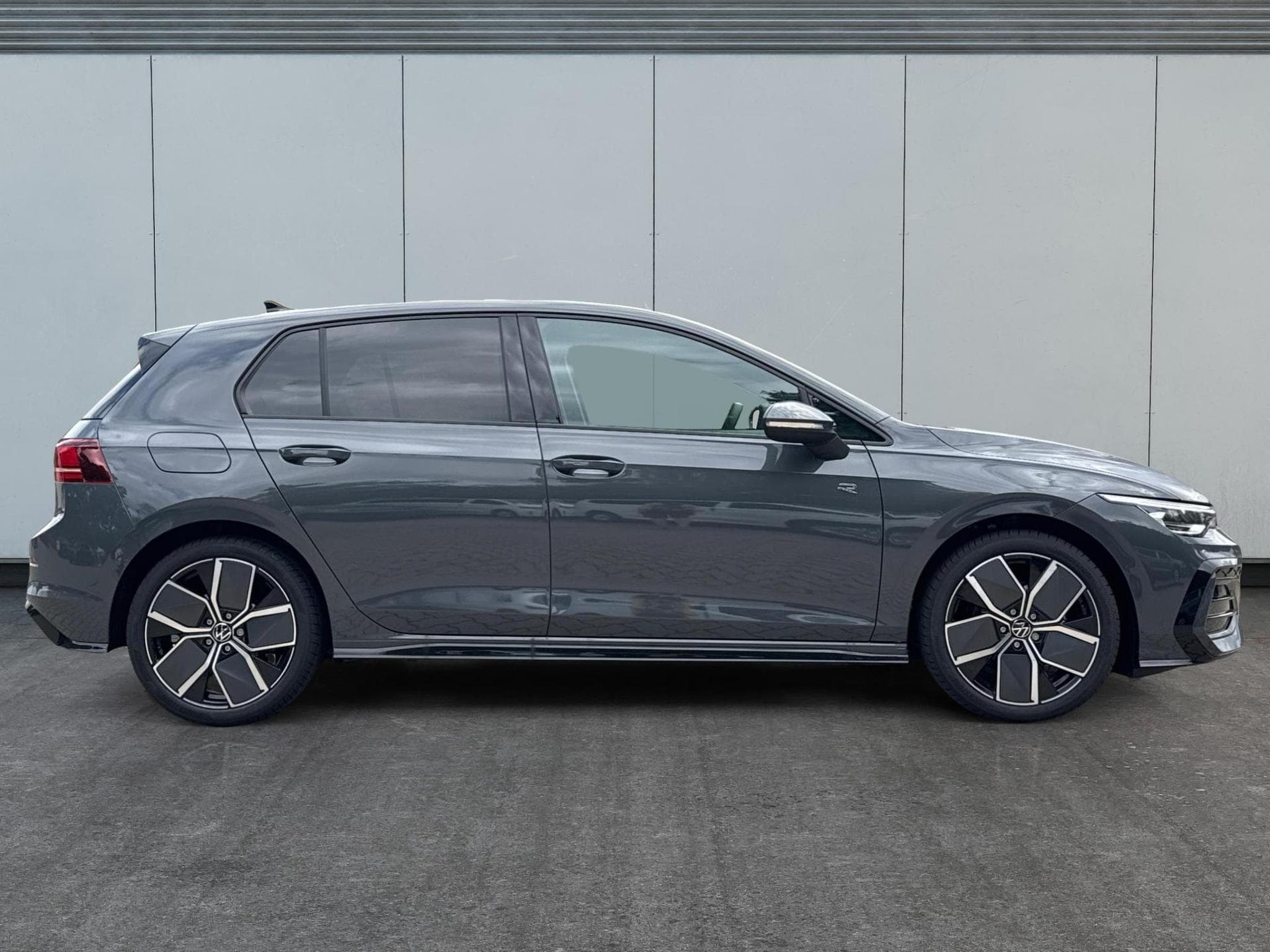 VW Golf R-Line Limited (2026) - Foto 5