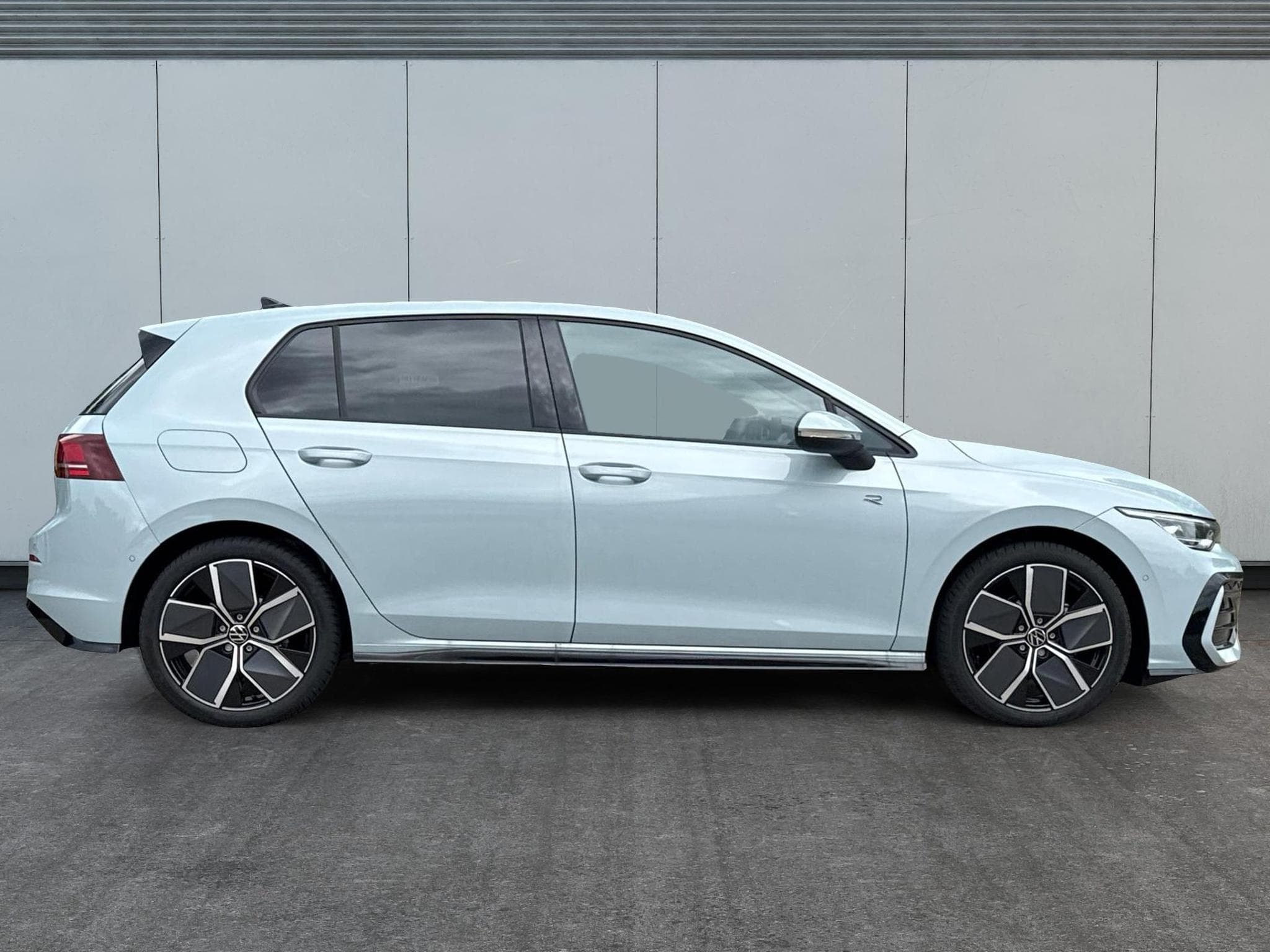 VW Golf R-Line Limited (2026) - Foto 2