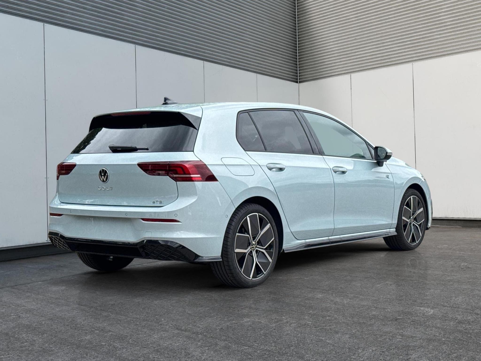 VW Golf R-Line Limited (2026) - Foto 3