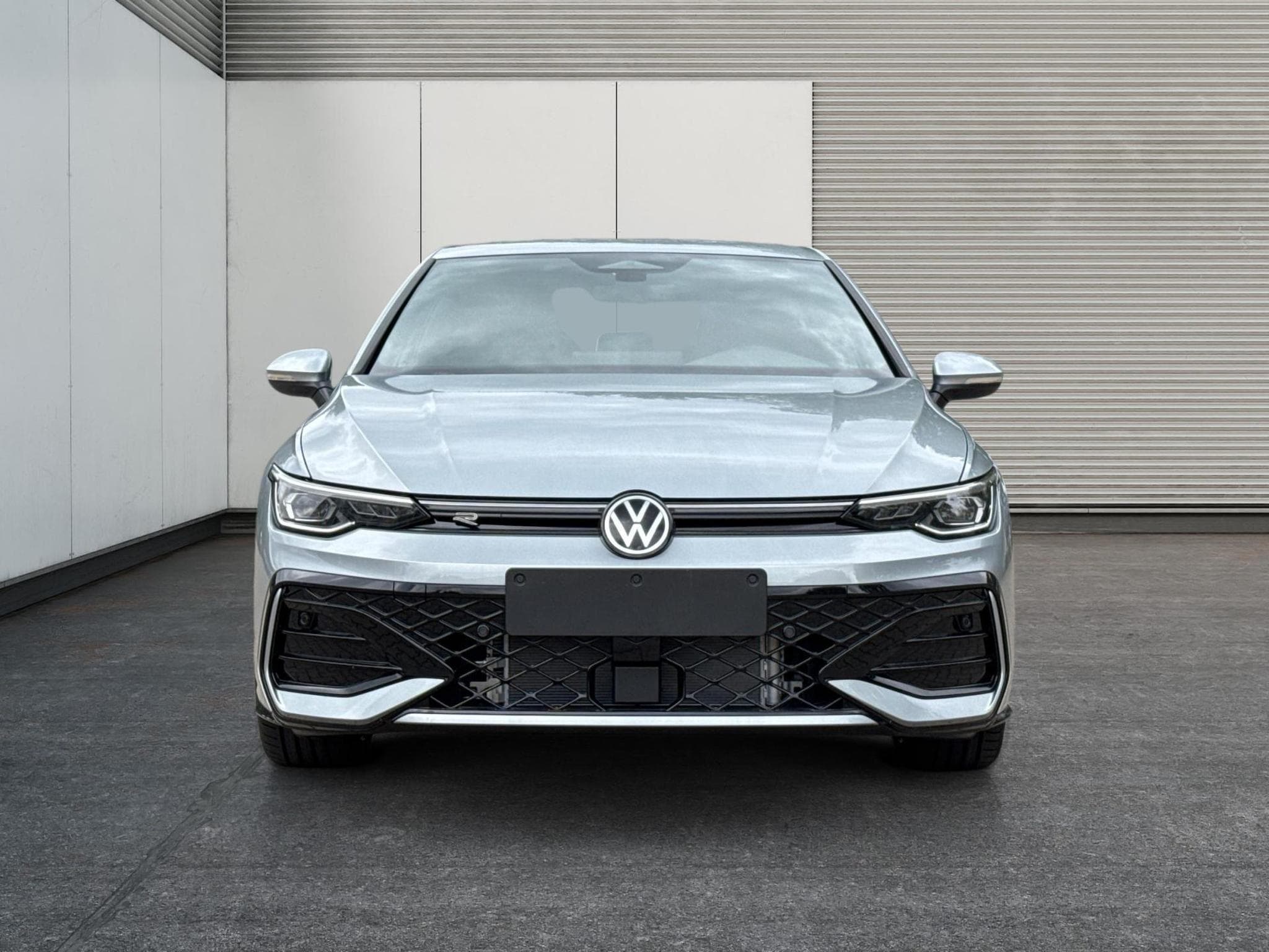VW Golf R-Line Limited (2026) - Foto 4