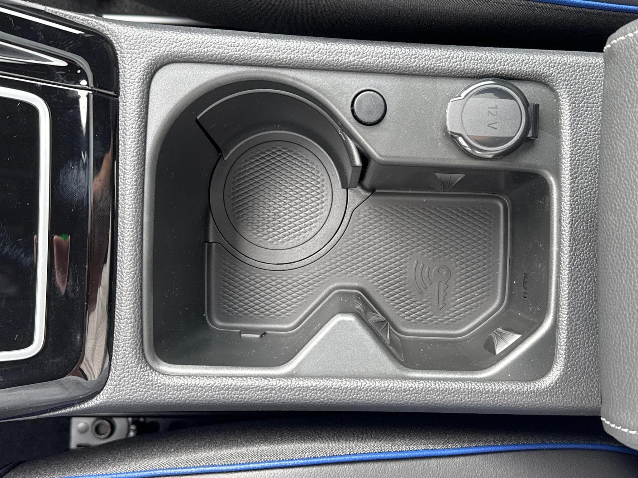 VW Golf R-Line Limited (2026) - Photo 21