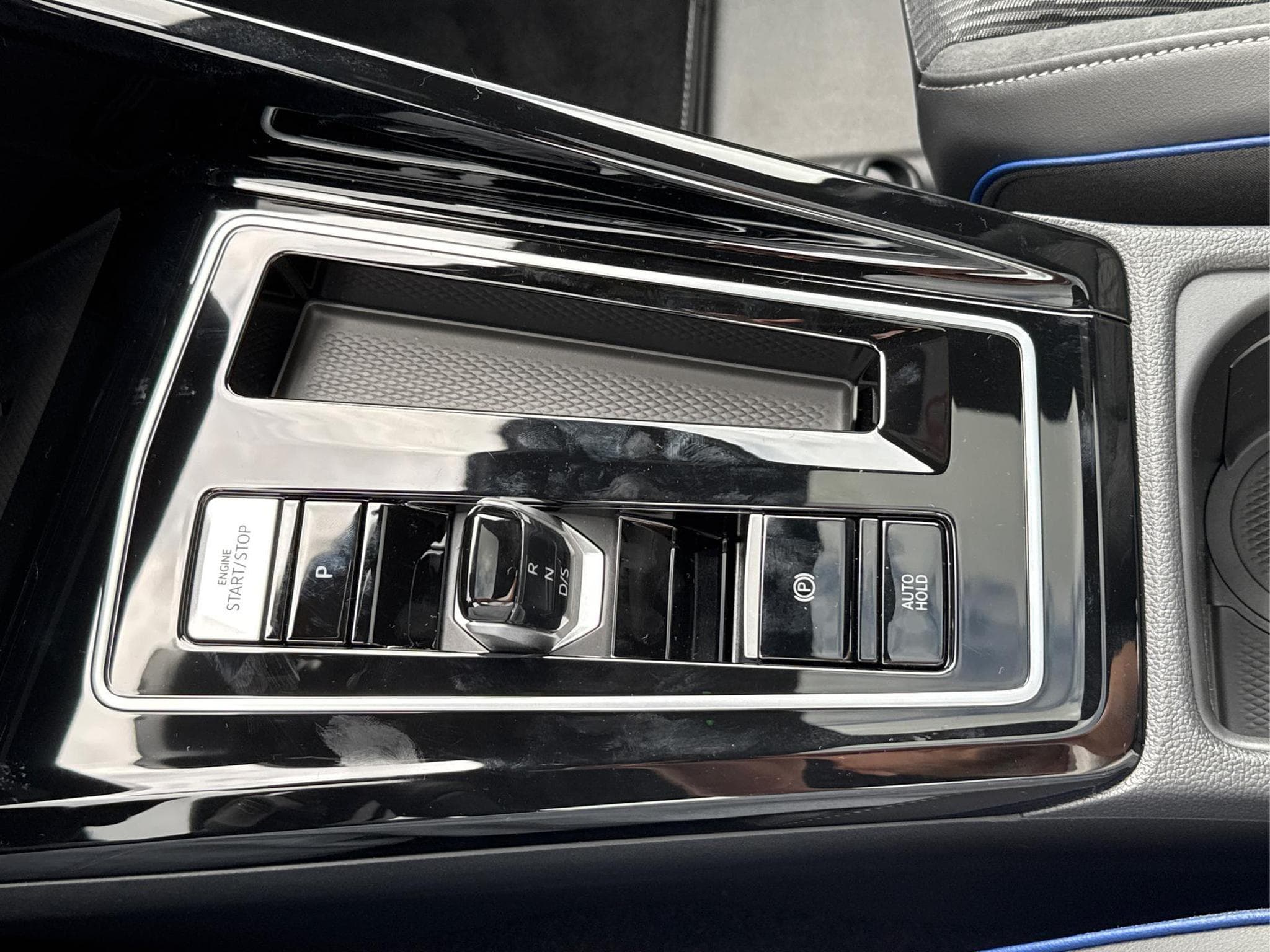 VW Golf R-Line Limited (2026) - Photo 20