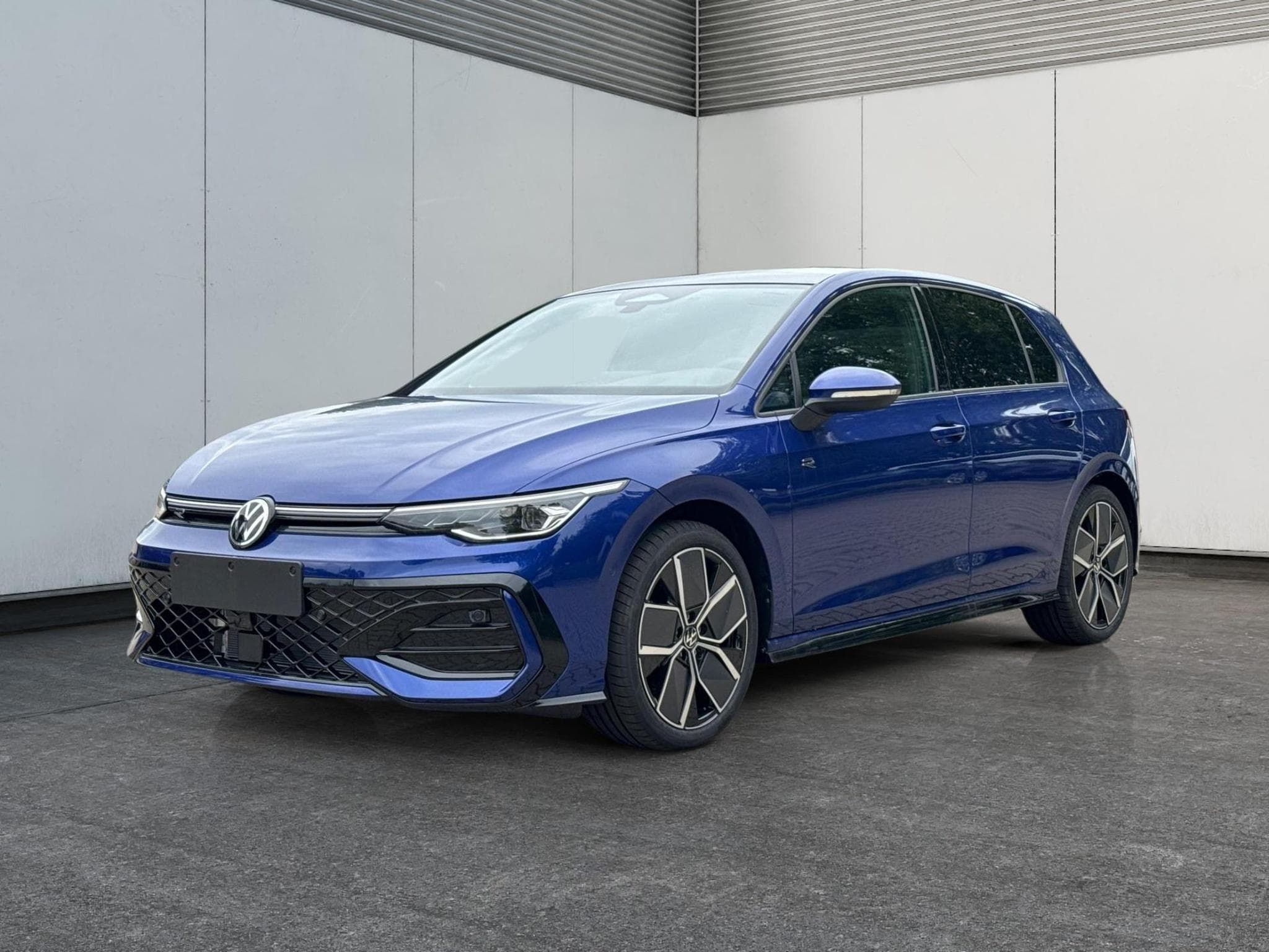 VW Golf R-Line Limited (2026) - Photo 1