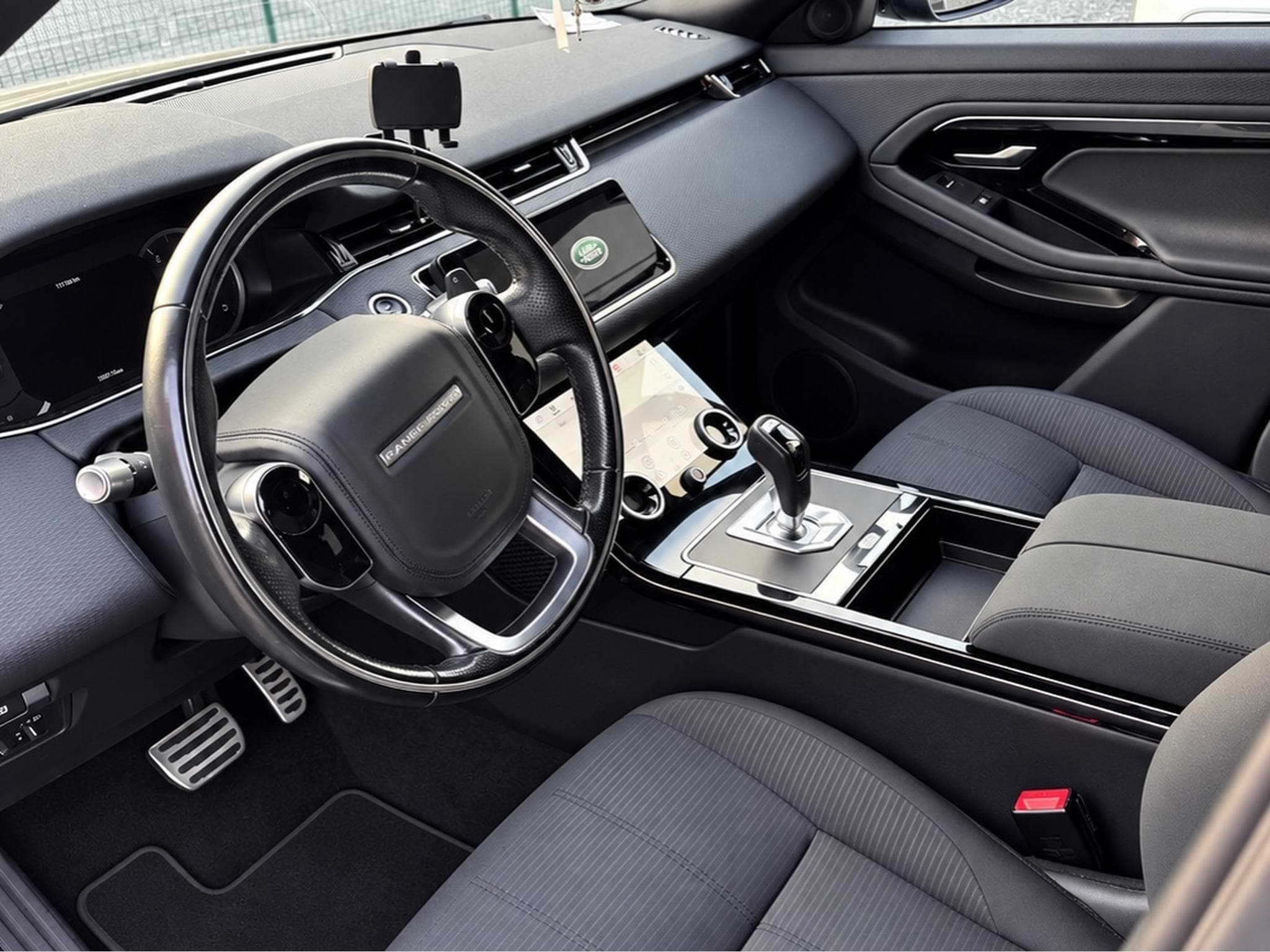 Land-Rover Range Rover Evoque D150 AWD R-Dynamic (2020) - Foto 7