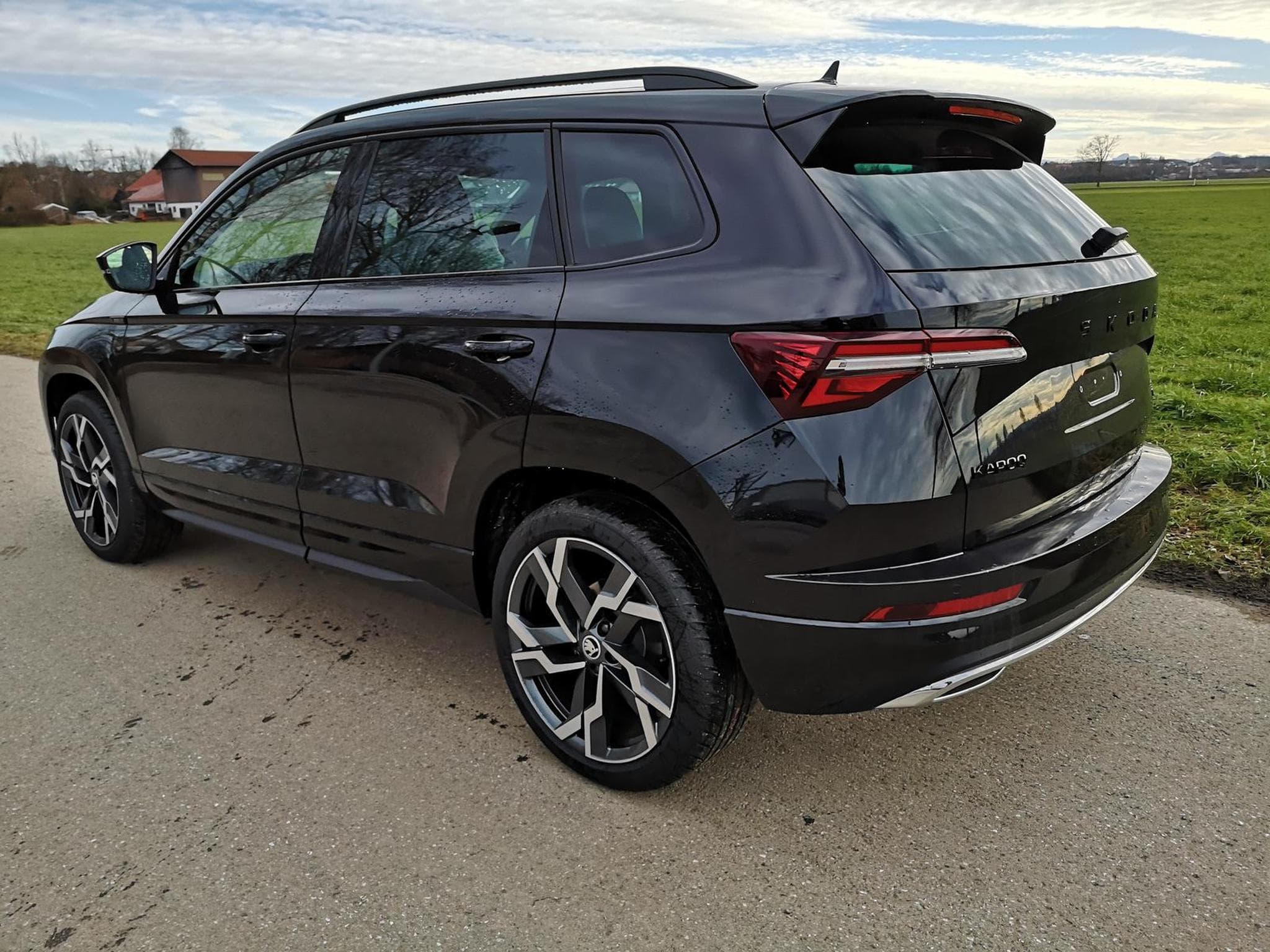 Skoda Karoq Sportline (2026) - Photo 2