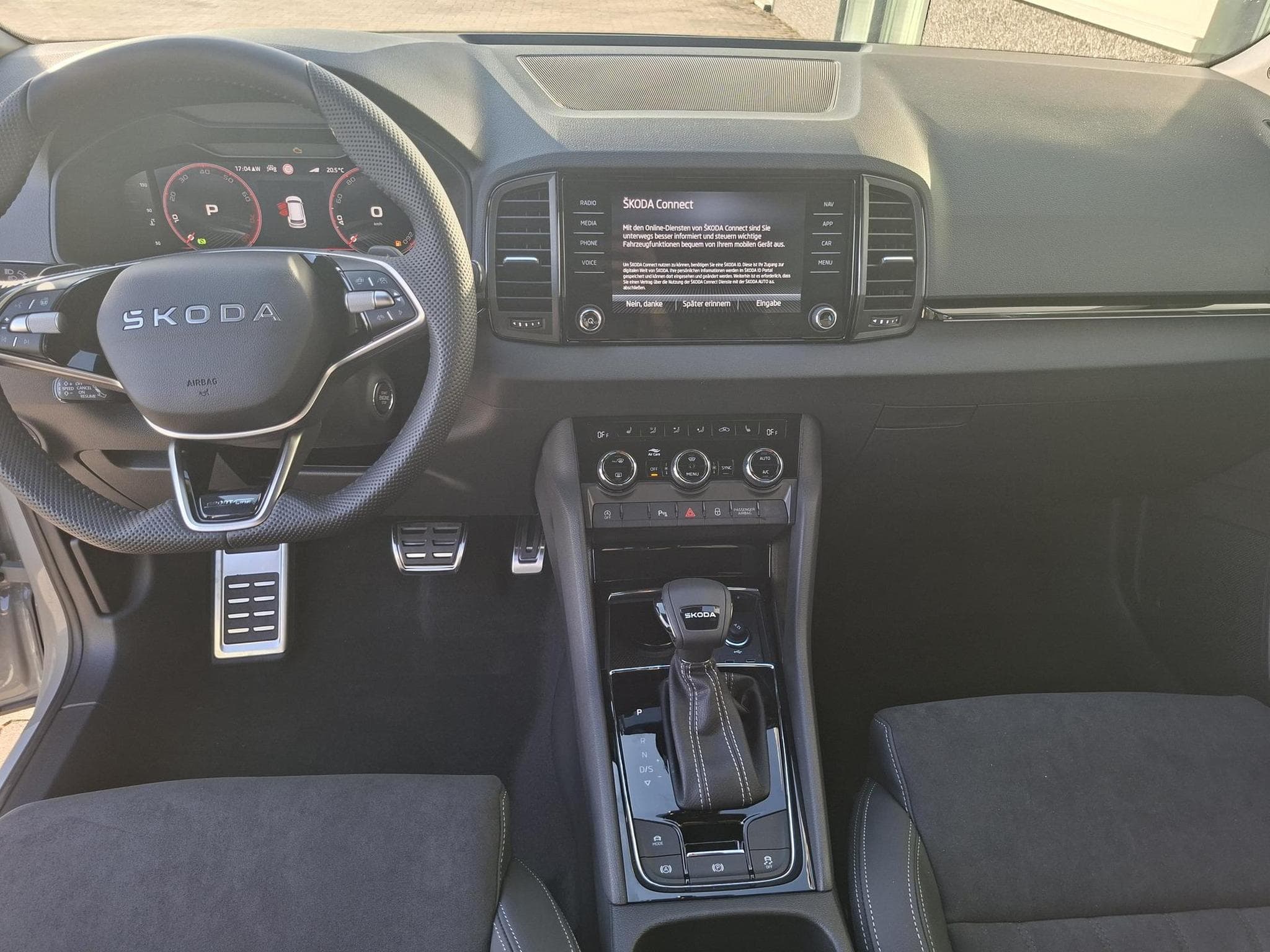 Skoda Karoq Sportline (2026) - Photo 8