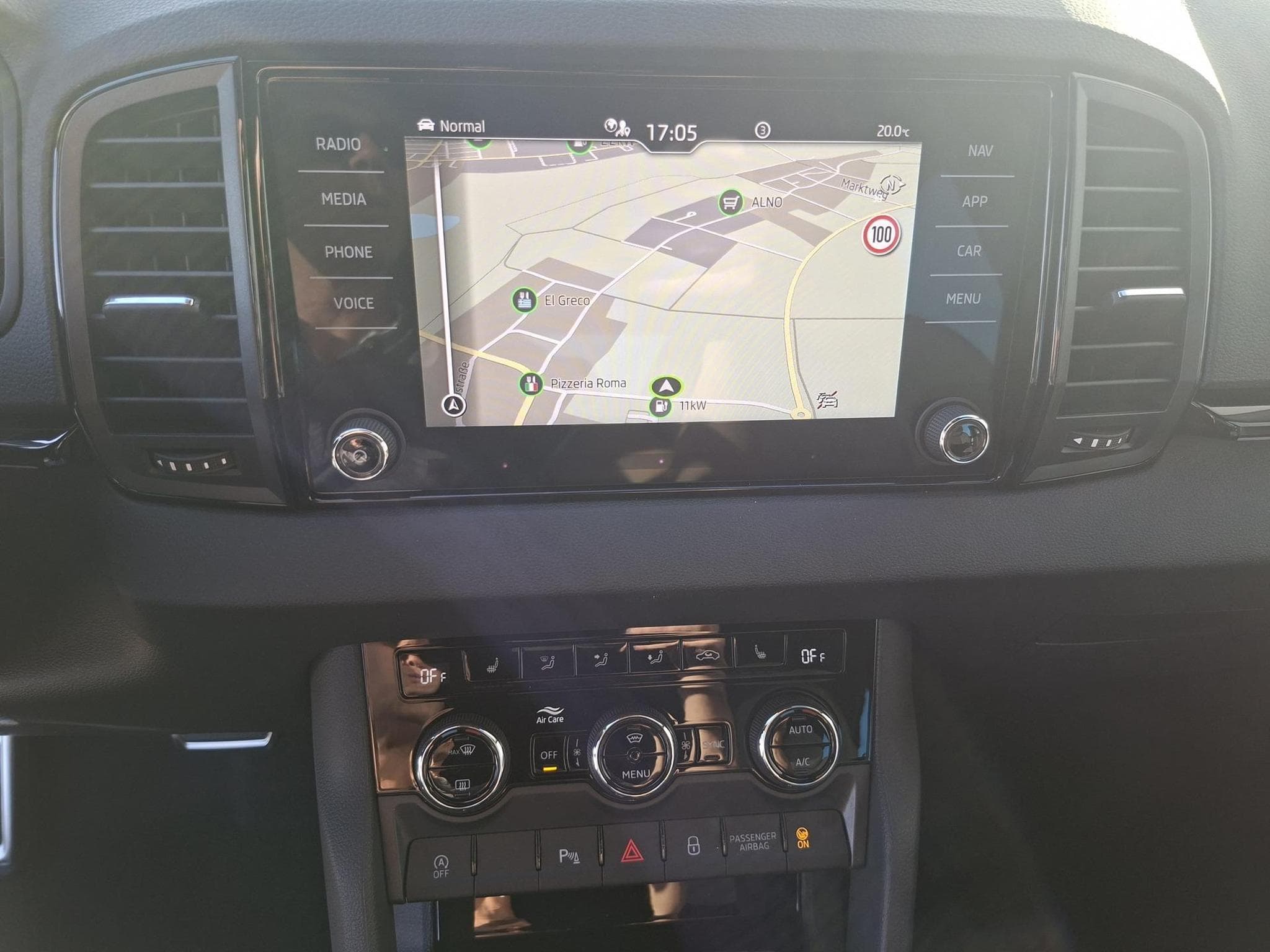 Skoda Karoq Sportline (2026) - Photo 14