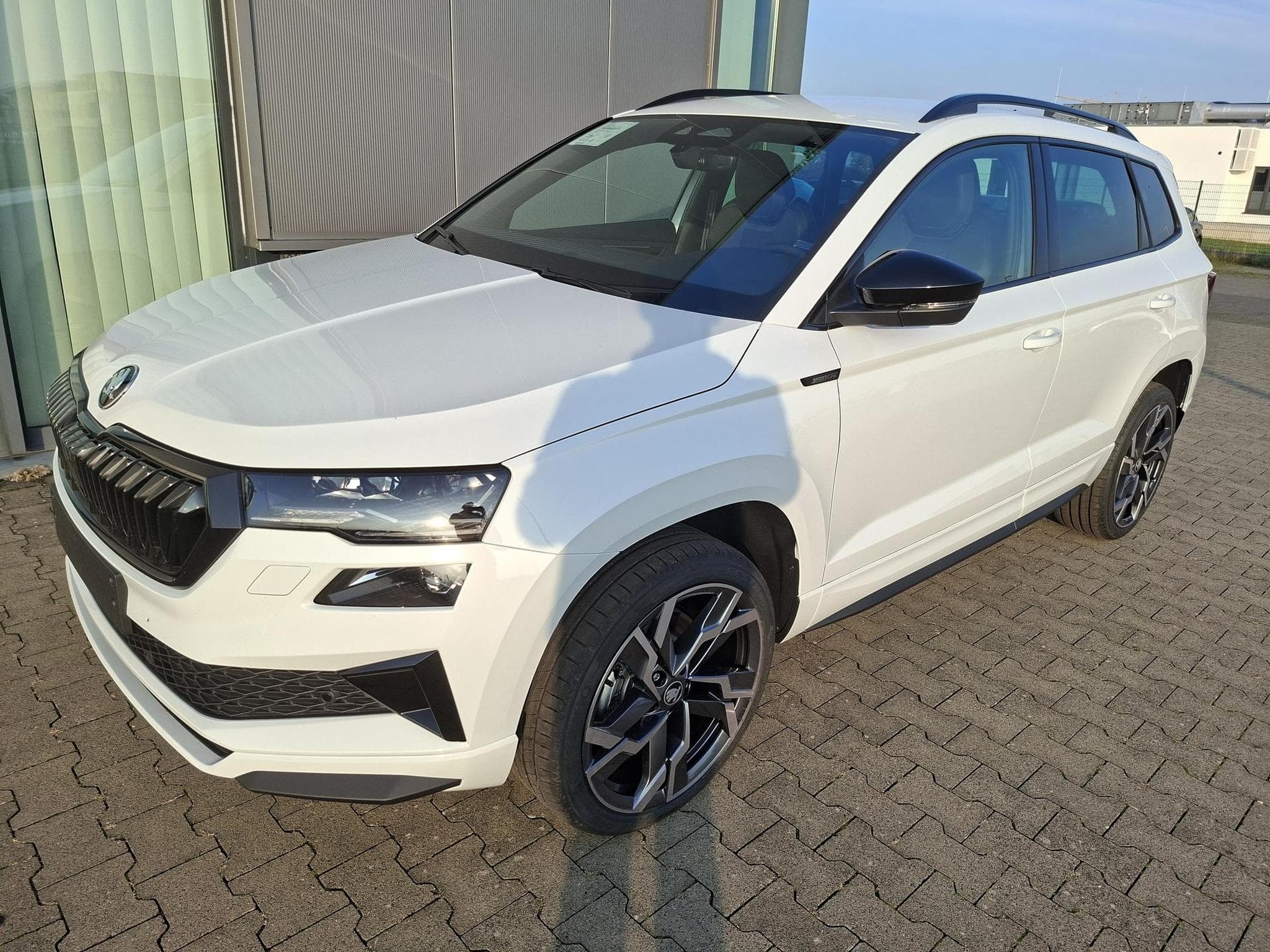 Skoda Karoq Sportline (1970) - Photo 2