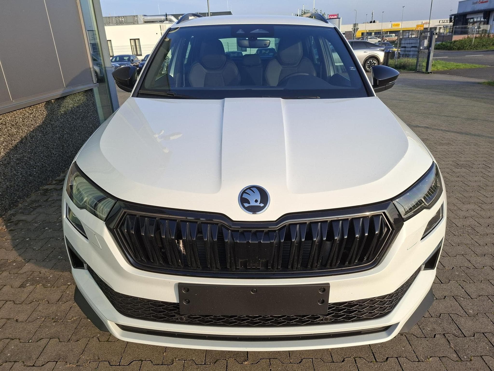 Skoda Karoq Sportline (1970) - Photo 5