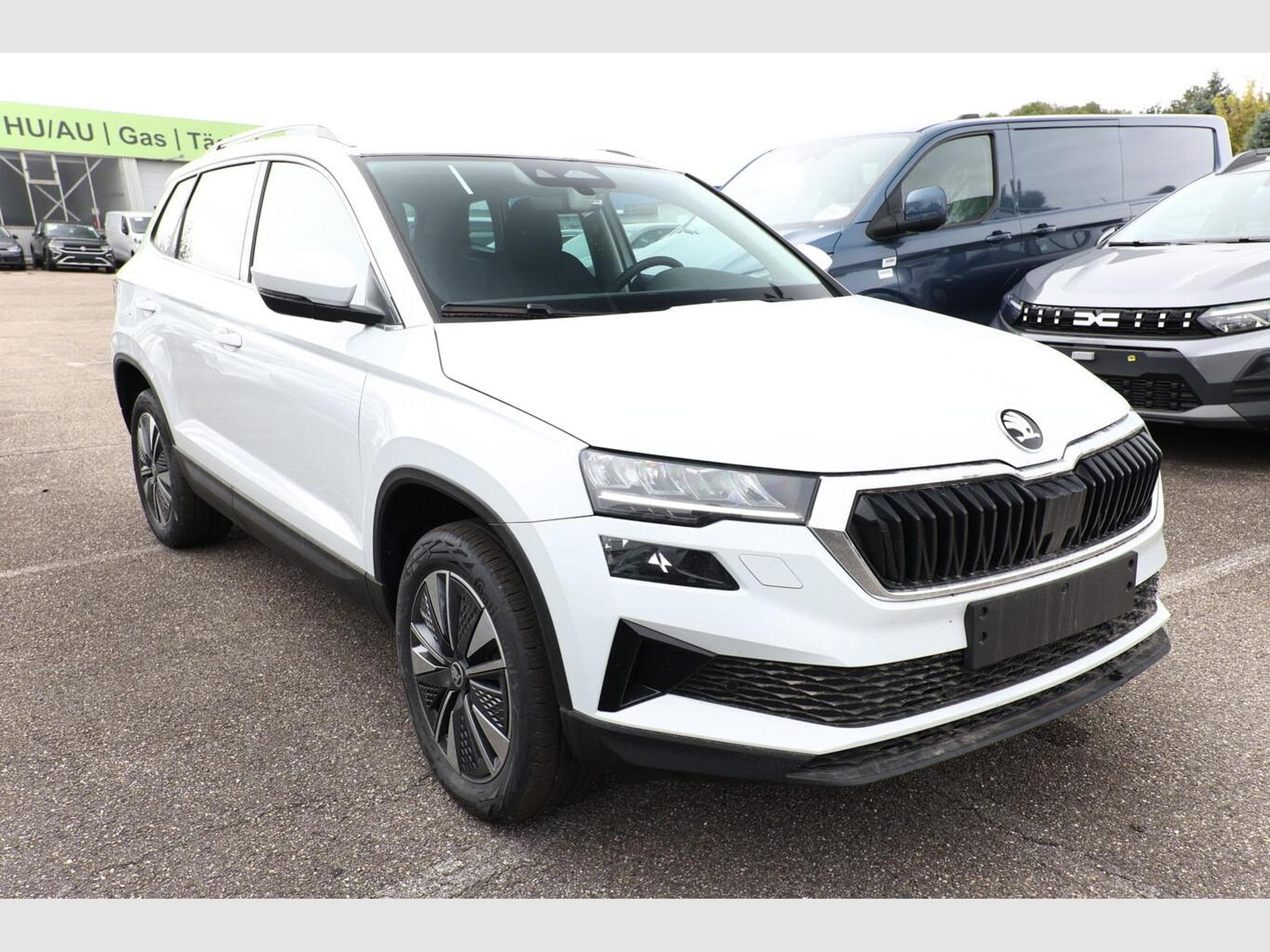 Skoda Karoq Selection (2026) - Photo 2