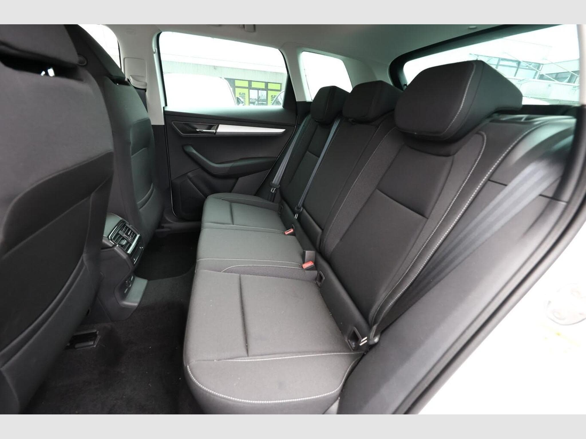 Skoda Karoq Selection (2026) - Photo 11