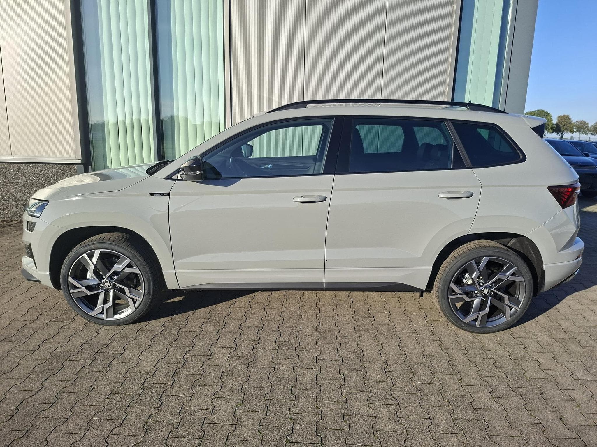 Skoda Karoq Sportline (2026) - Photo 1