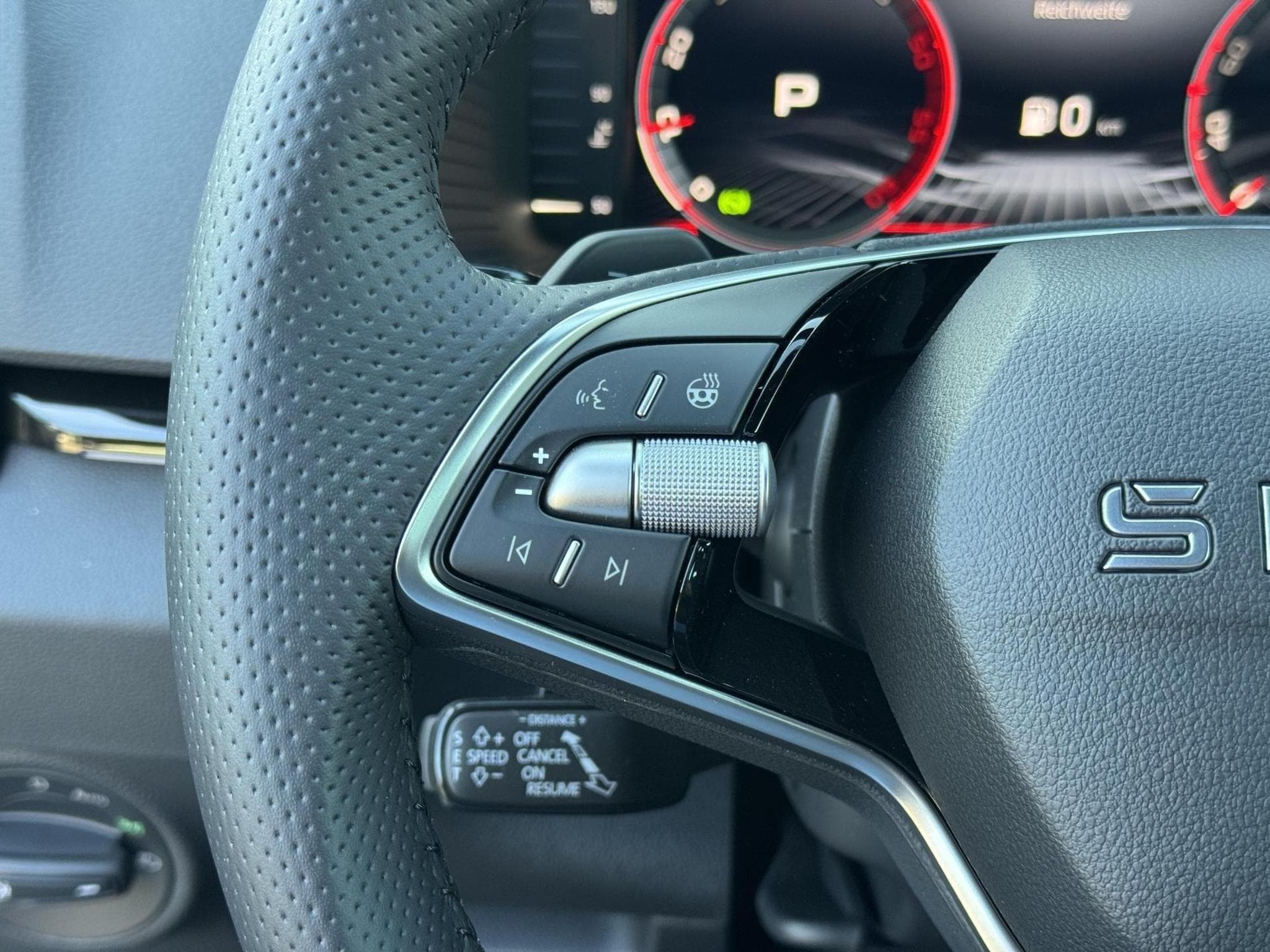 Skoda Karoq Sportline (2026) - Photo 12