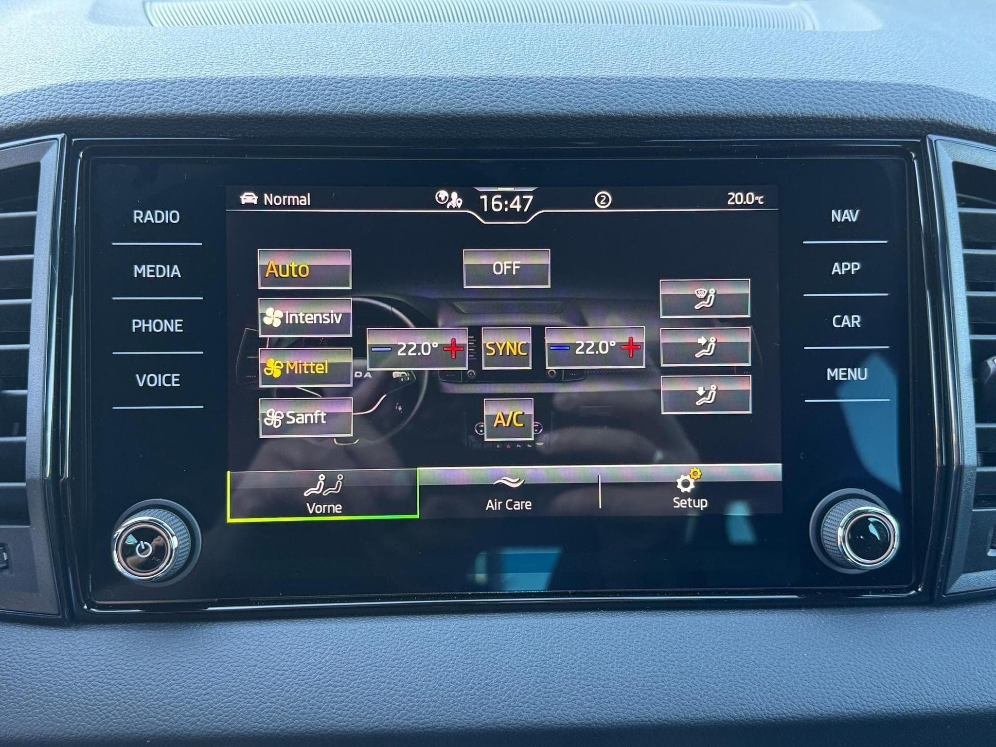 Skoda Karoq Sportline (2026) - Photo 19