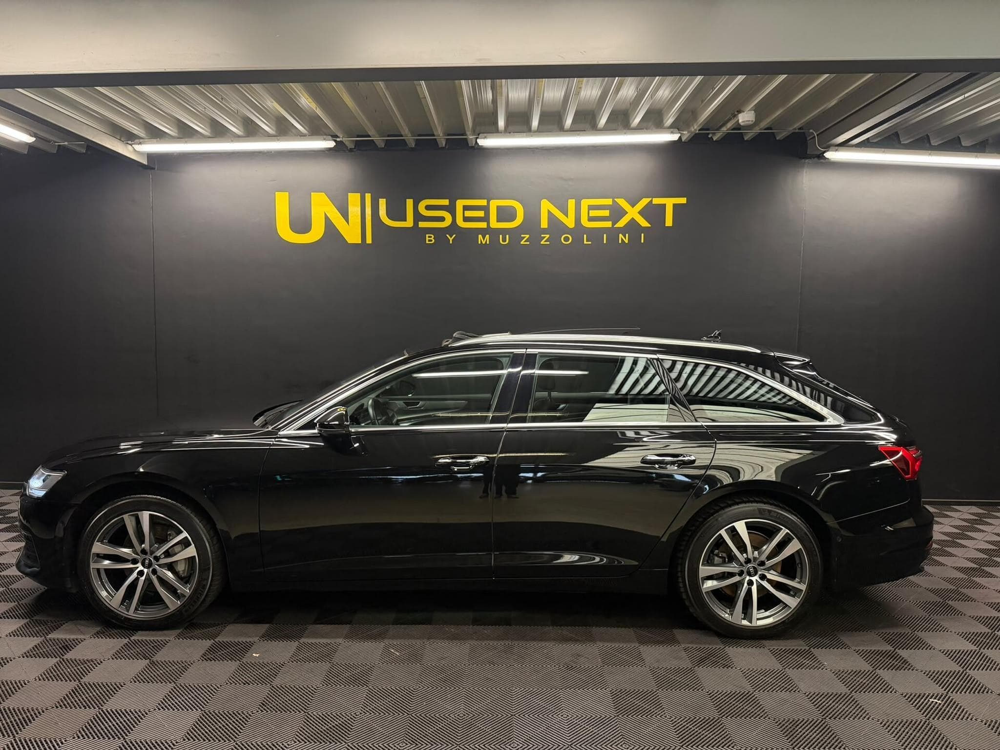 Audi A6 AVANT QUATTRO 45 e-TFSI 265CV DESIGN/ CUIR/ TOE (2023) - Photo 5