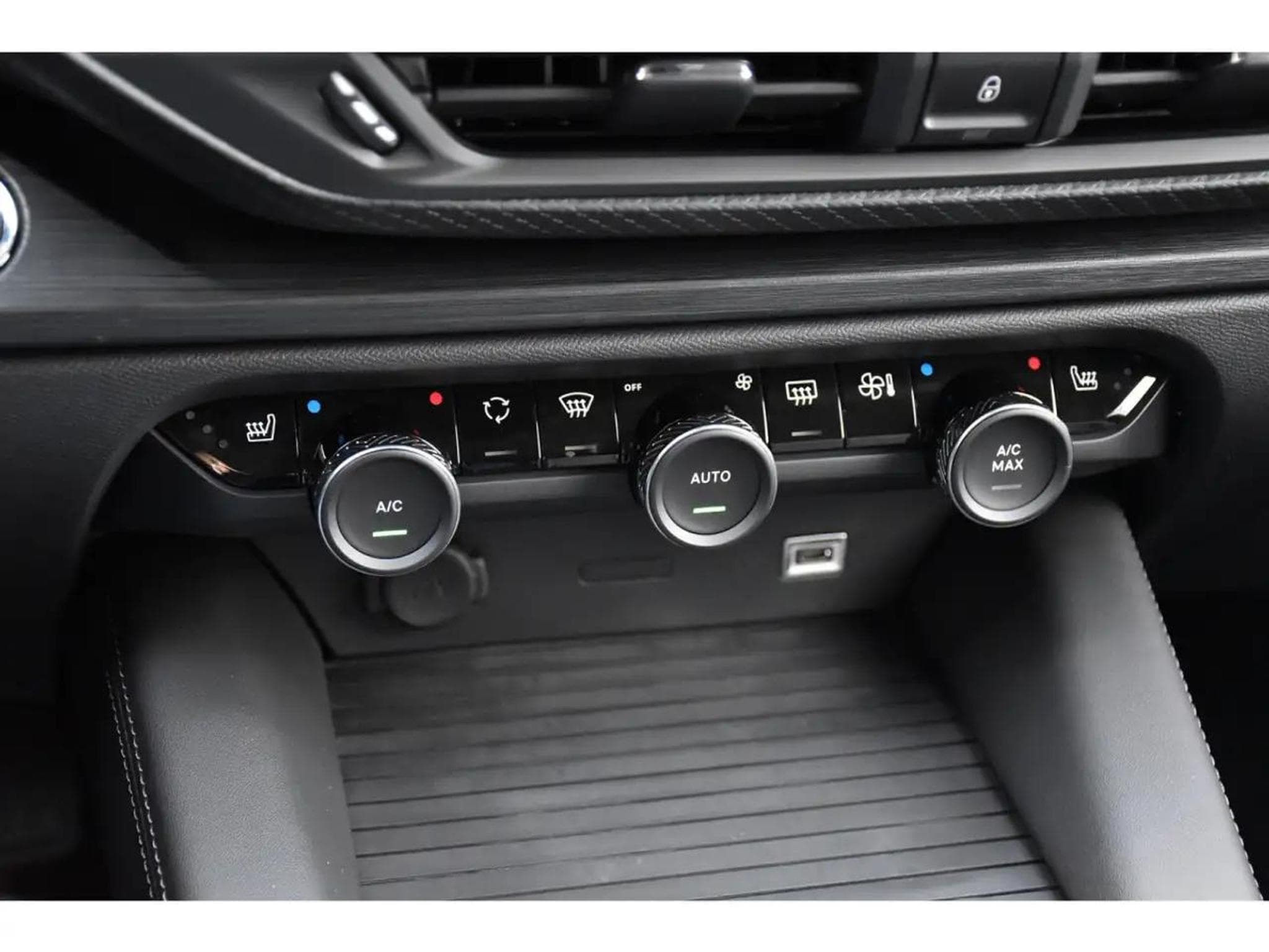 Citroën C5 X (2024) - Photo 19