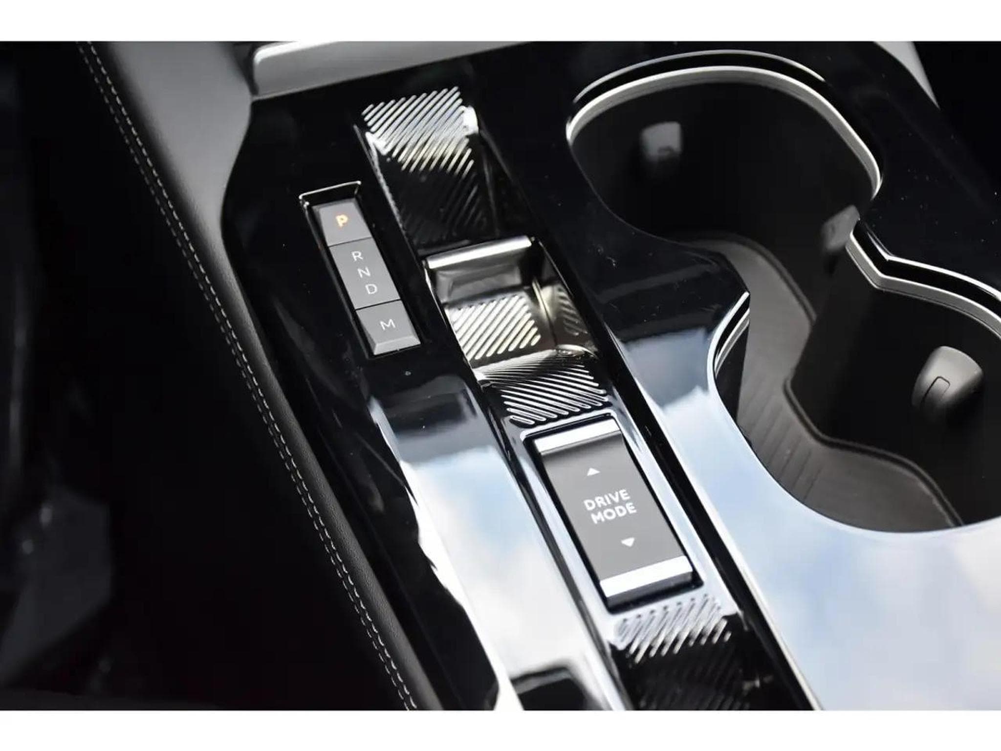 Citroën C5 X (2024) - Photo 20