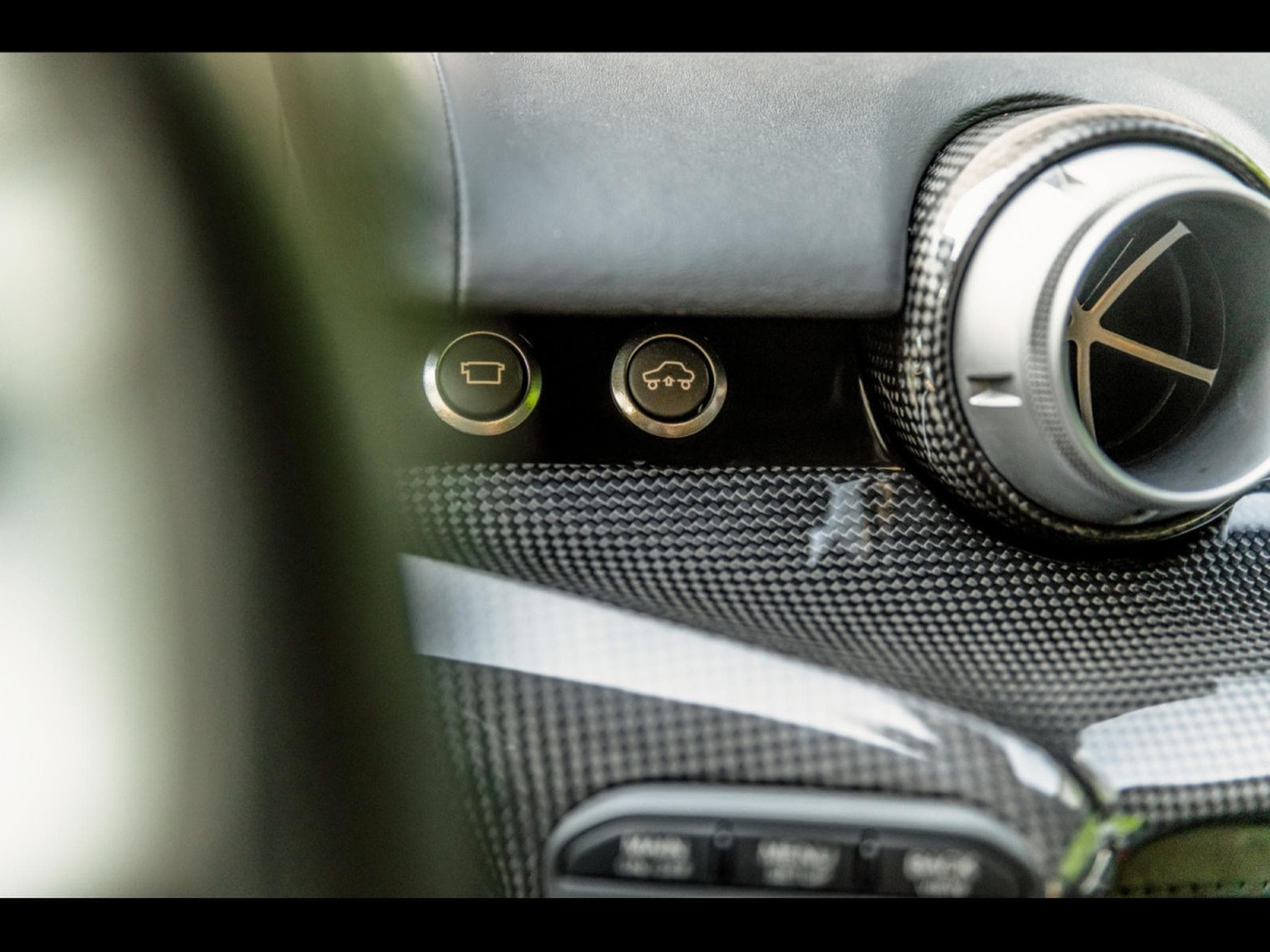 Ferrari F12 Berlinetta 6.3 V12 F1 - BIANCO AVUS - LA FERRARI STYLE WHEELS (2013) - Photo 17