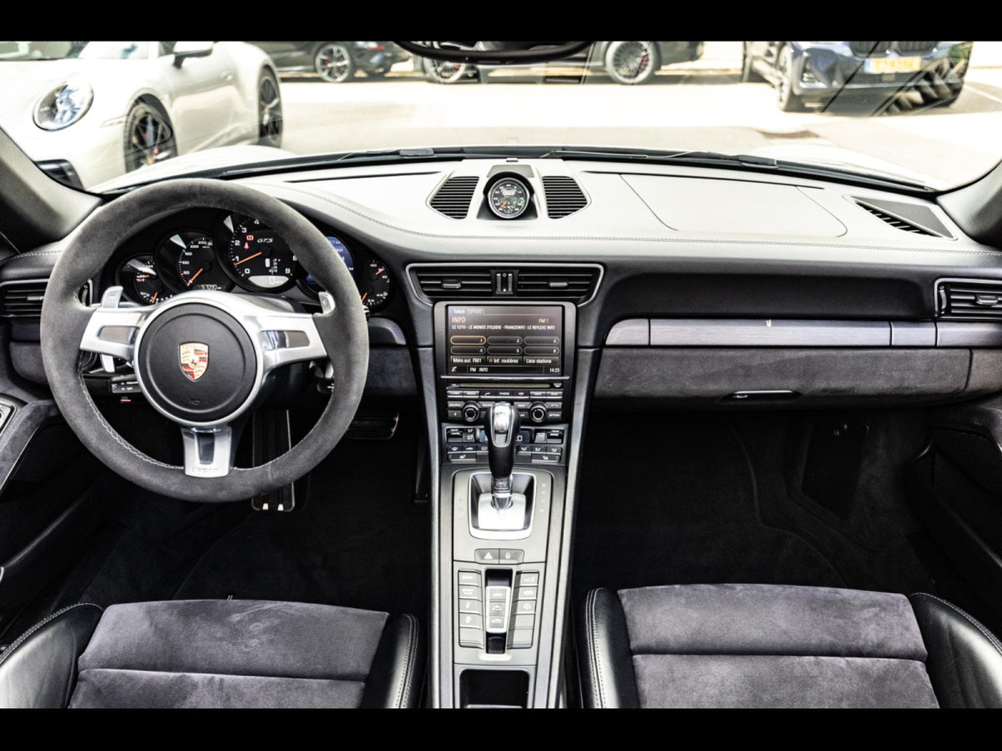 Porsche 911 911 (991.1) CARRERA 4 GTS CABRIOLET 3.8 PDK - GT-SILVER (2015) - Foto 15