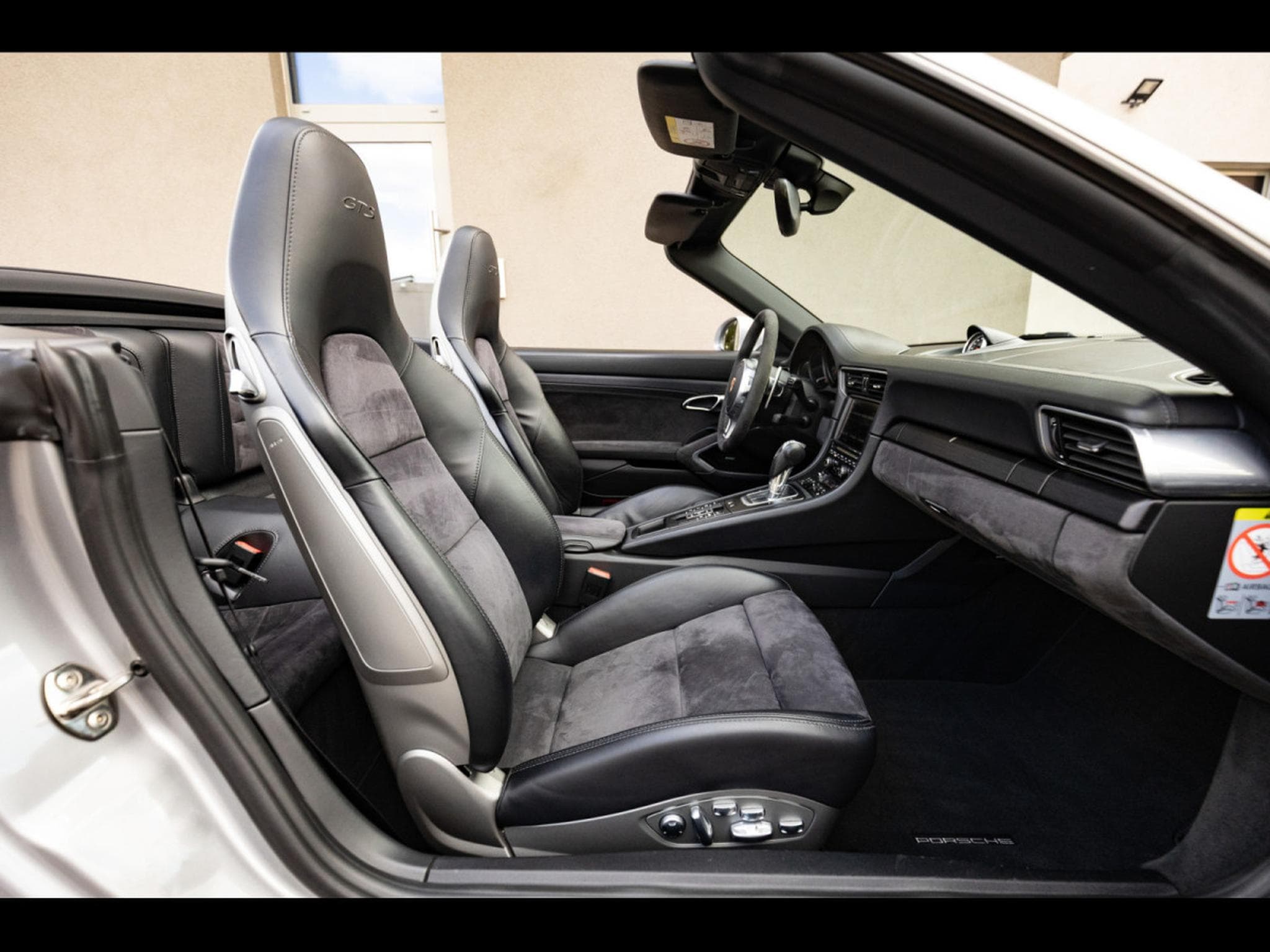 Porsche 911 991.1 CARRERA 4 GTS CABRIOLET 3.8 PDK - GT-SILVER (2015) - Foto 14