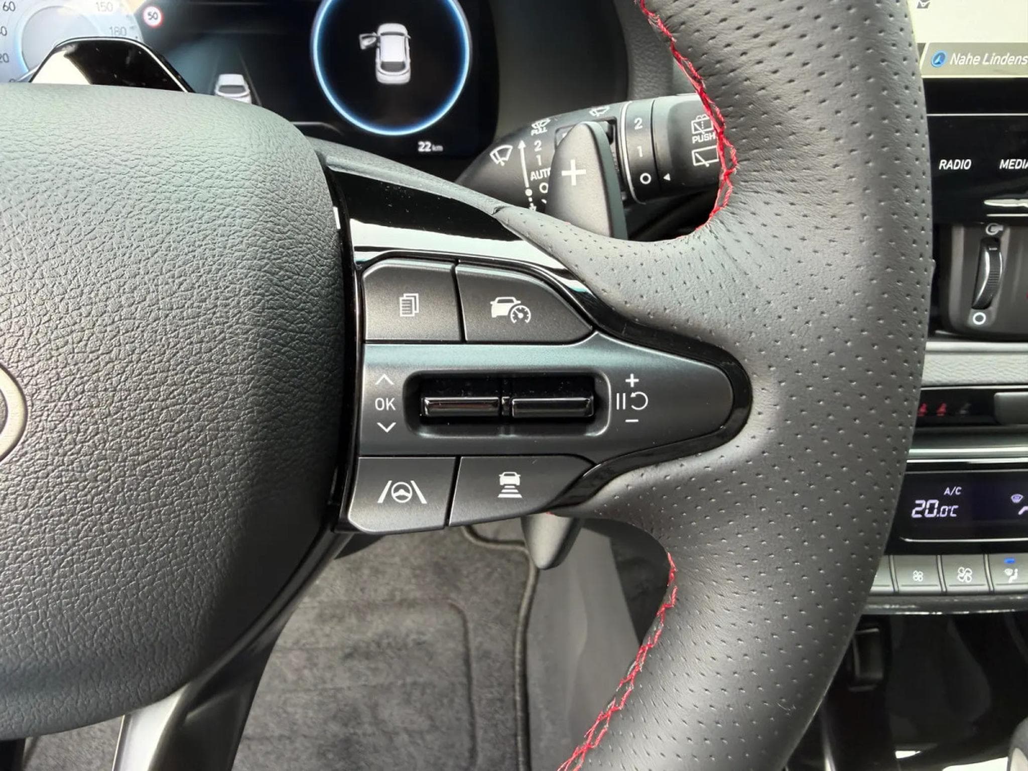 Hyundai i30 1.5 T-GDI 150 DCT N-Line X (2026) - Photo 16