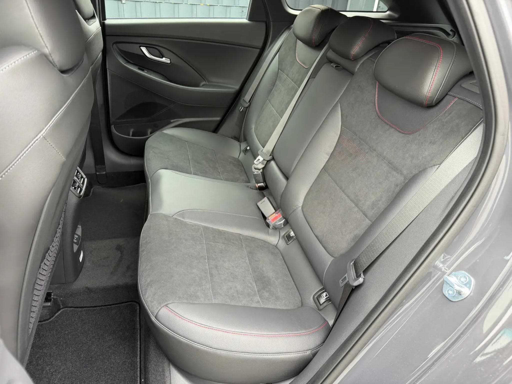 Hyundai i30 1.5 T-GDI 150 DCT N-Line X (2026) - Photo 10