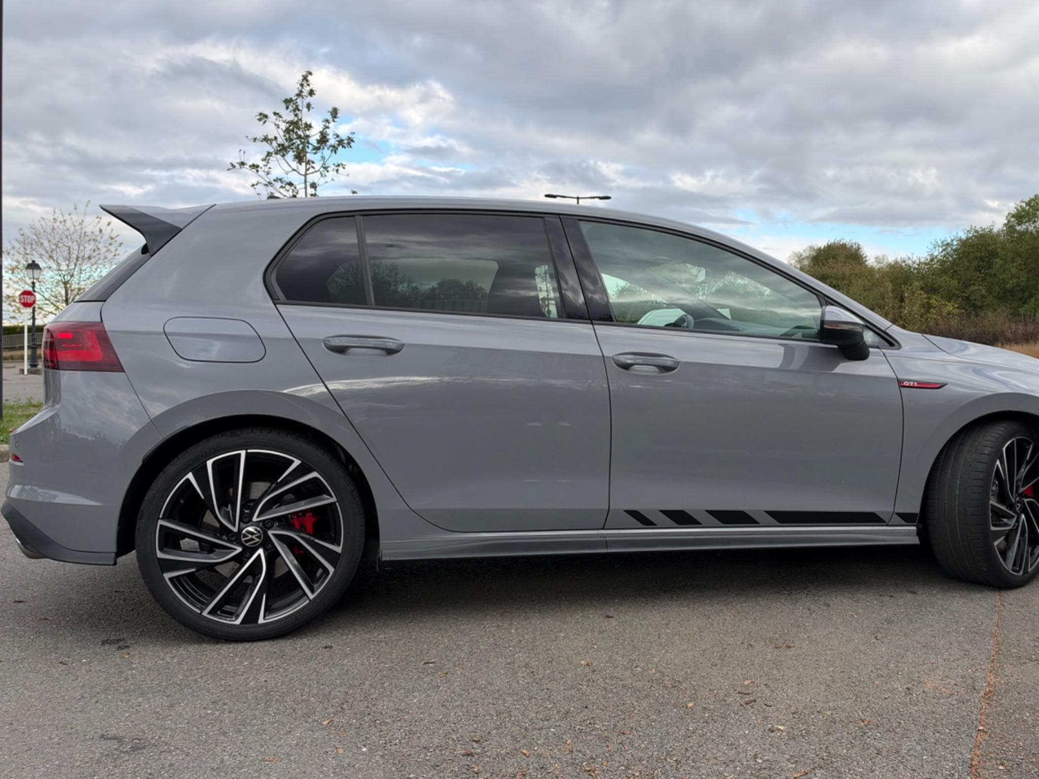 VW Golf VIII Clubsport (2023) - Photo 2