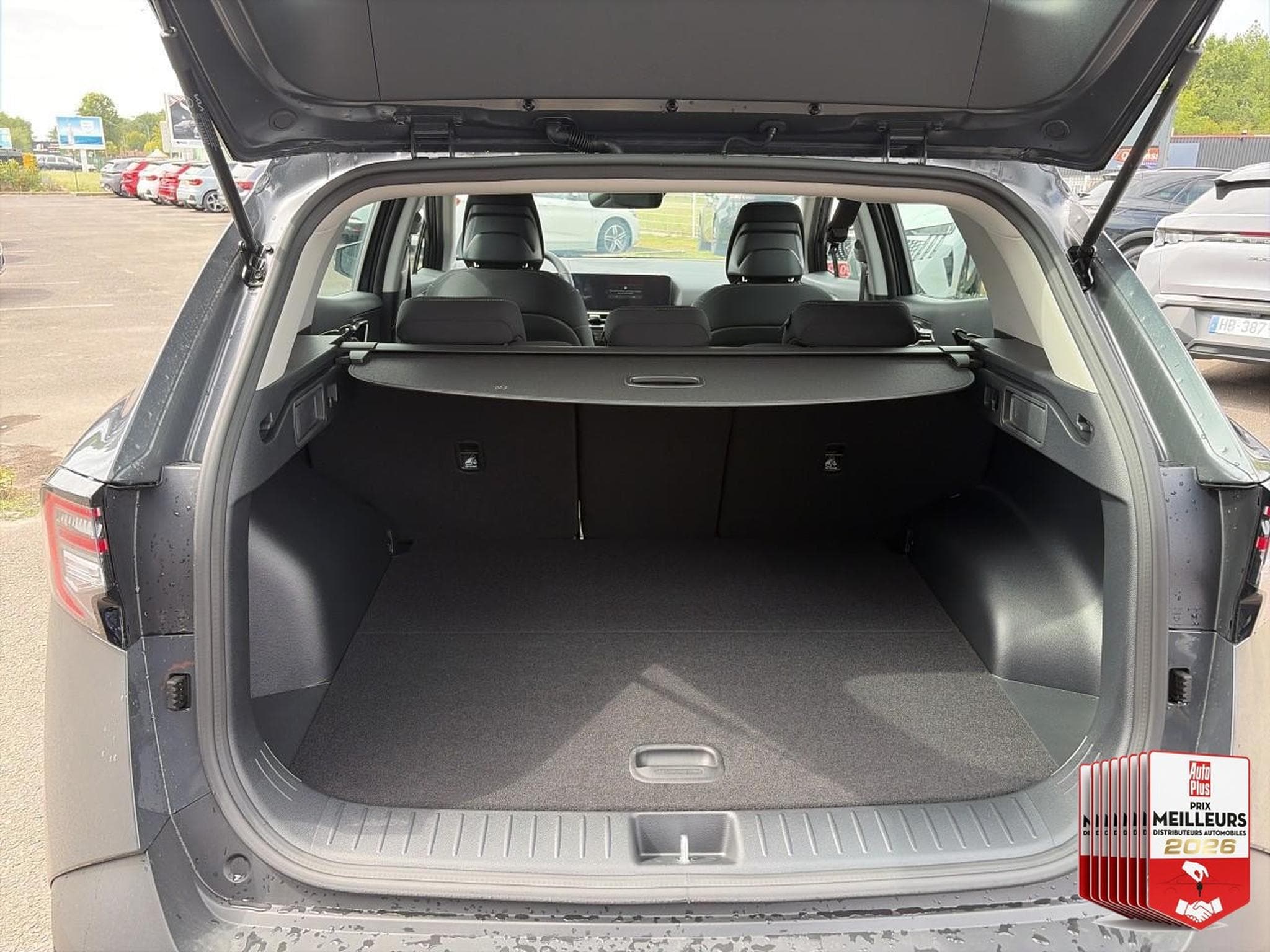 Kia SPORTAGE 1.6 HYBRIDE 239 ACTIVE (2026) - Foto 18