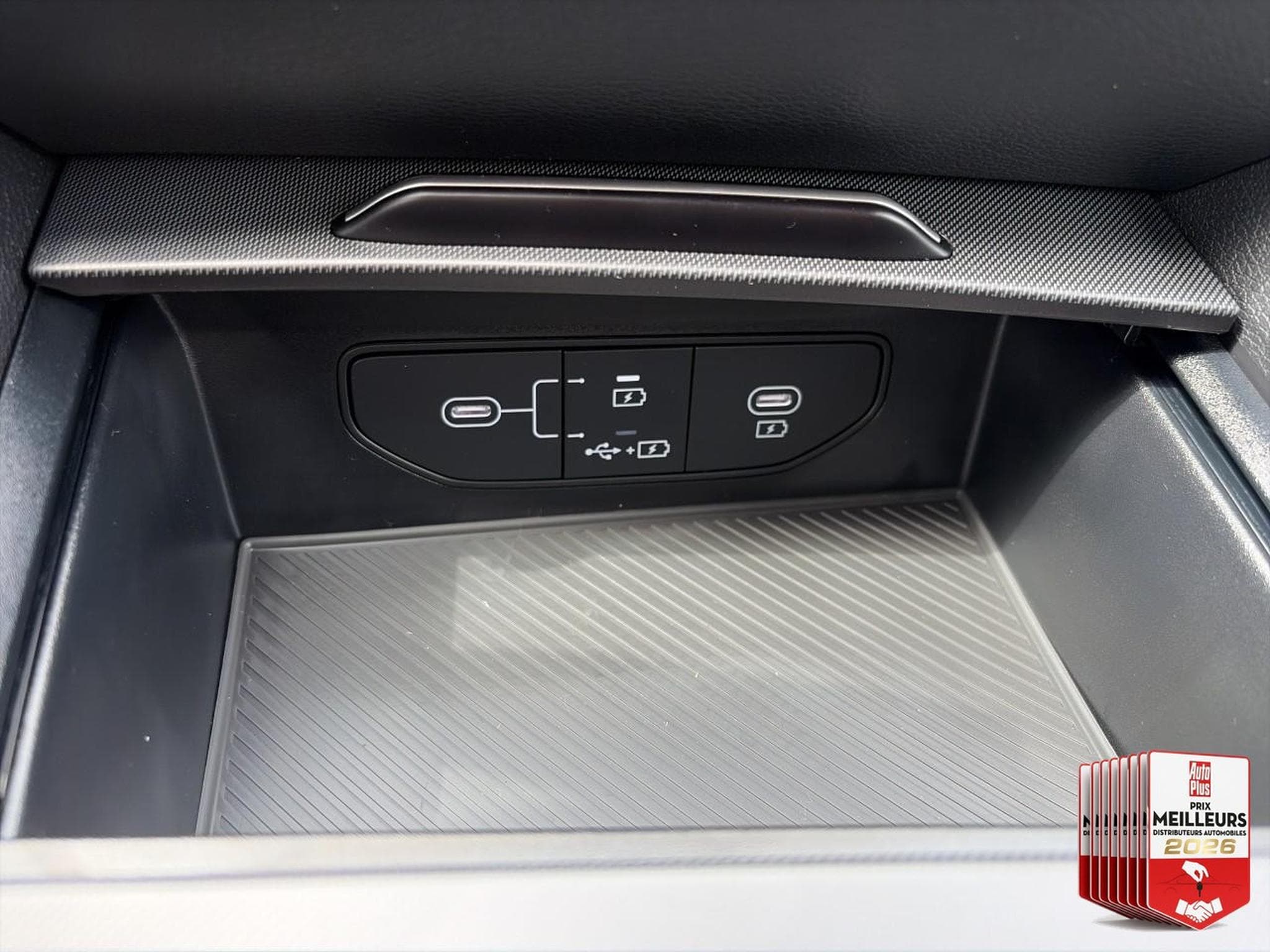 Kia SPORTAGE 1.6 HYBRIDE 239 ACTIVE (2026) - Foto 27