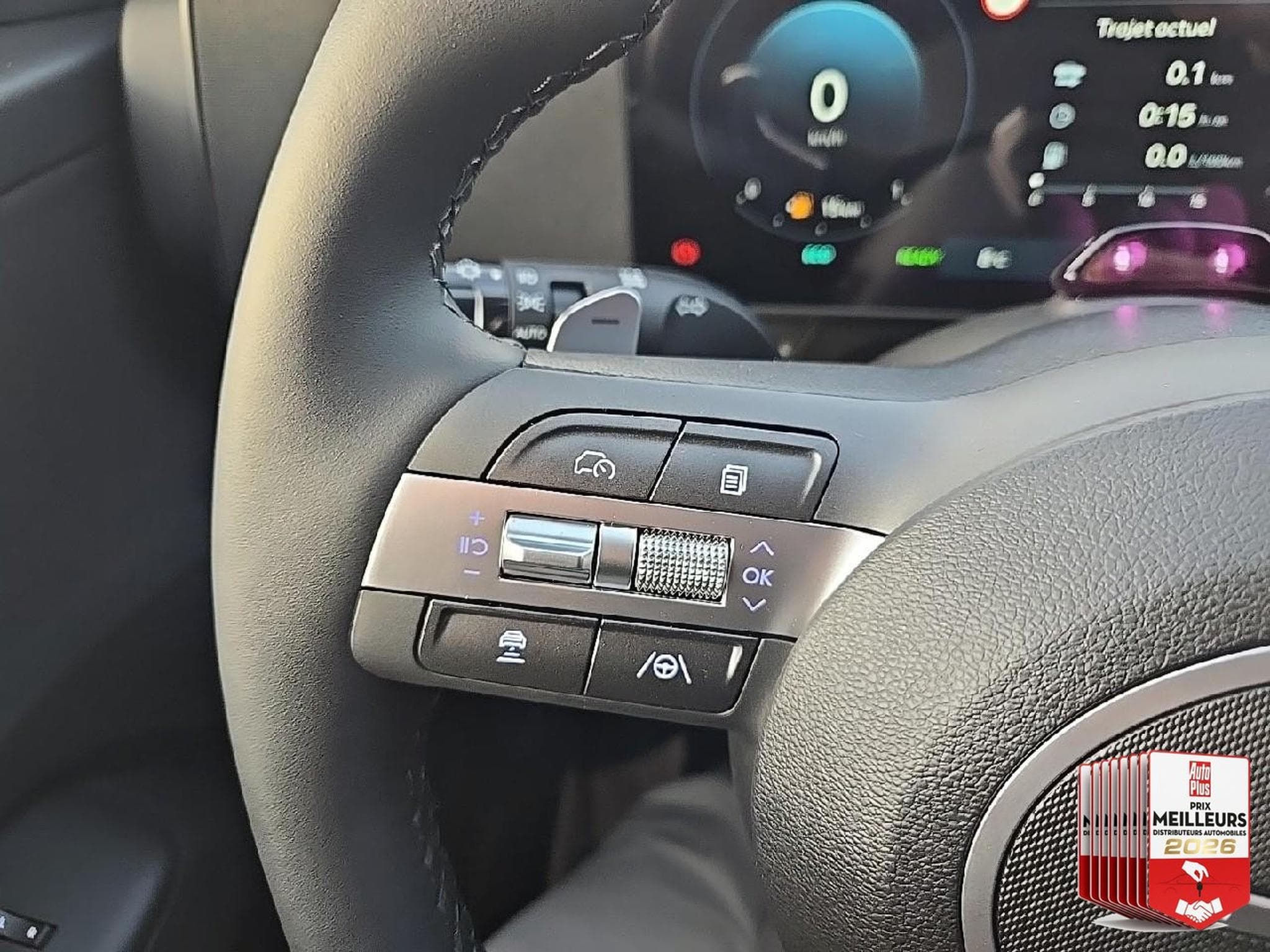 Hyundai KONA 1.6 GDI 138 HYBRID CREATIVE DCT-6 (2025) - Foto 17